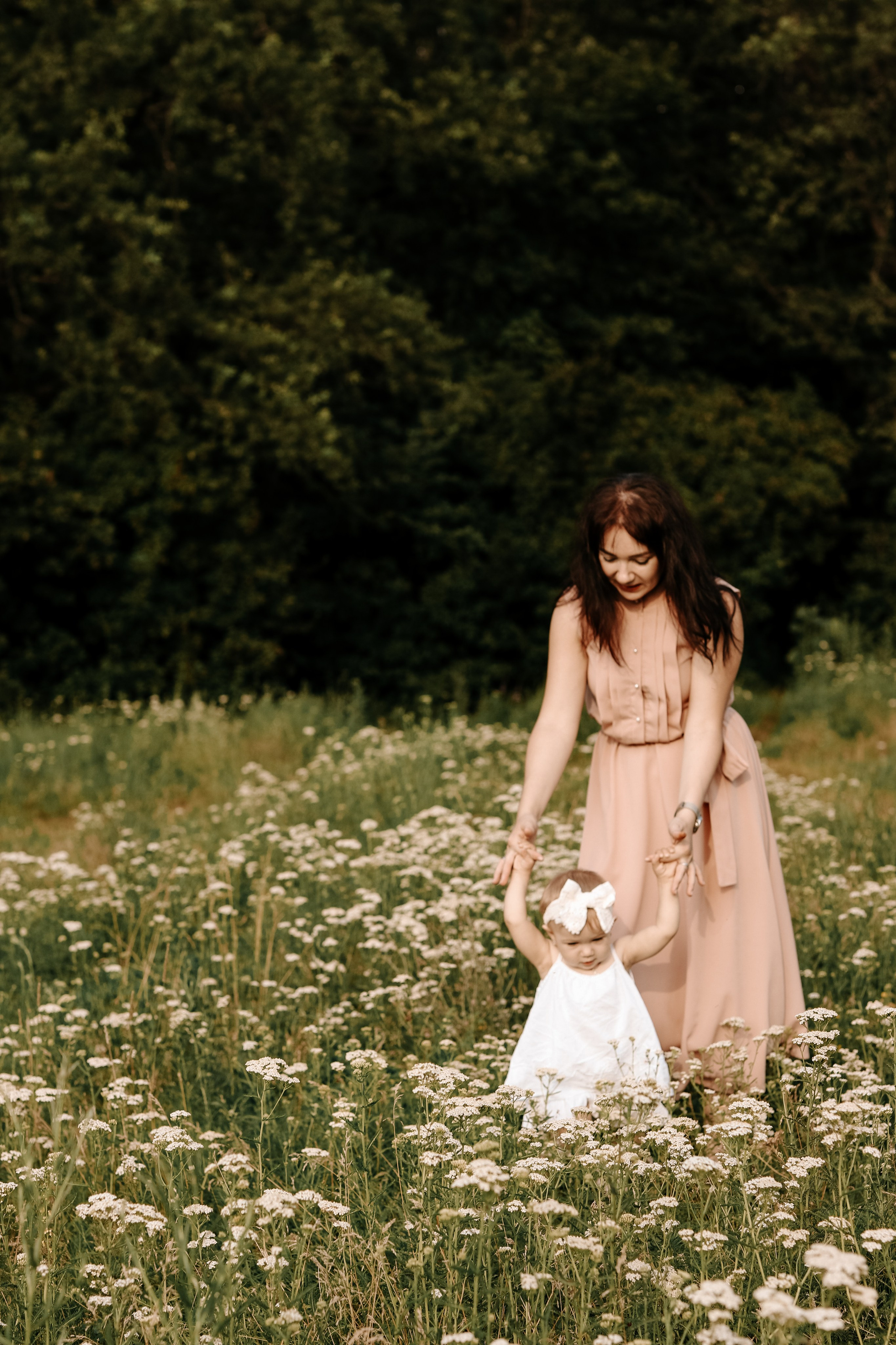 Семейная фотосессия 1 годик Алисии. Профессиональный фотограф Юнаковская Оксана