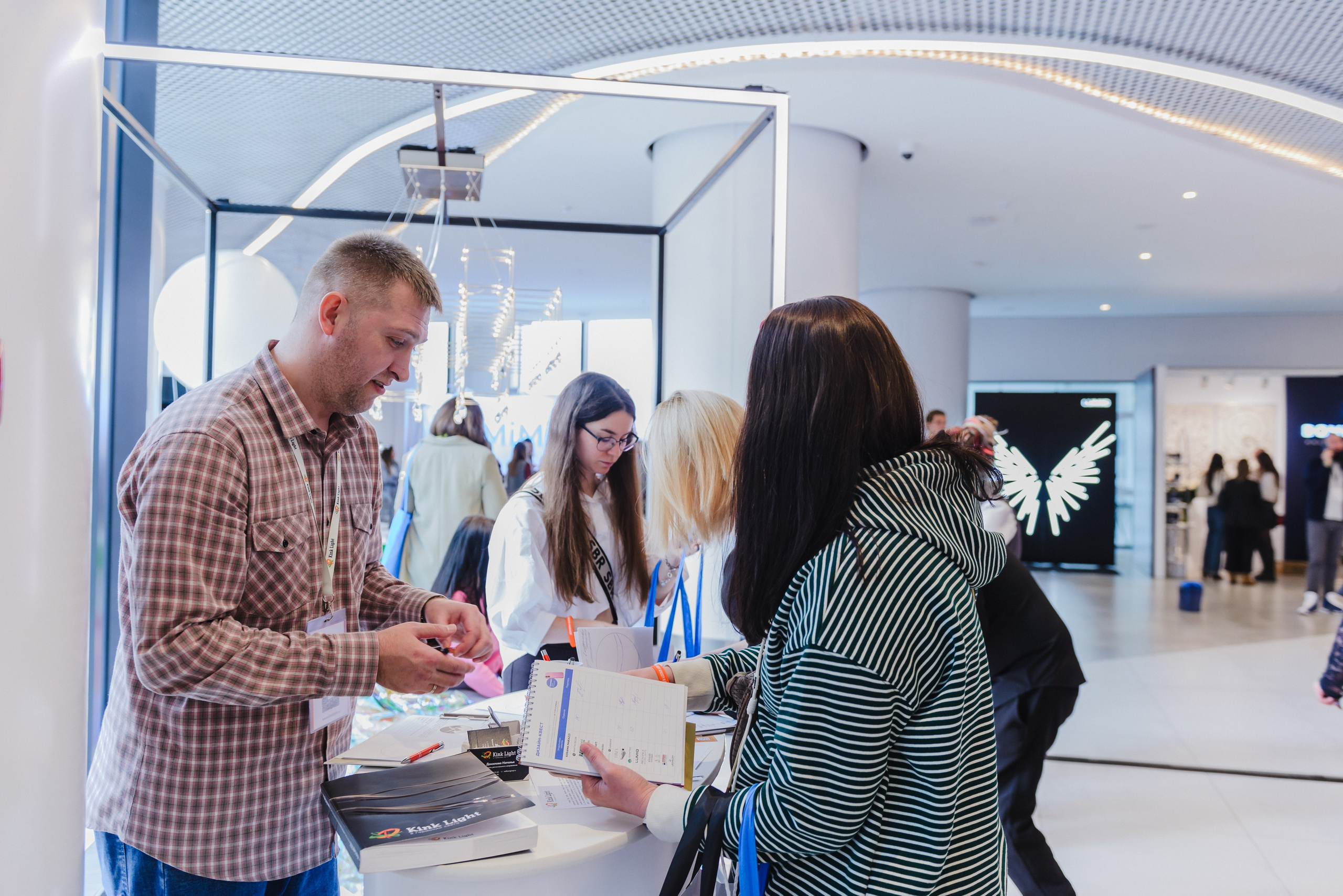 Дизайн-Конференция 2025. Атмосфера. Фотограф Лопаткина Ирина