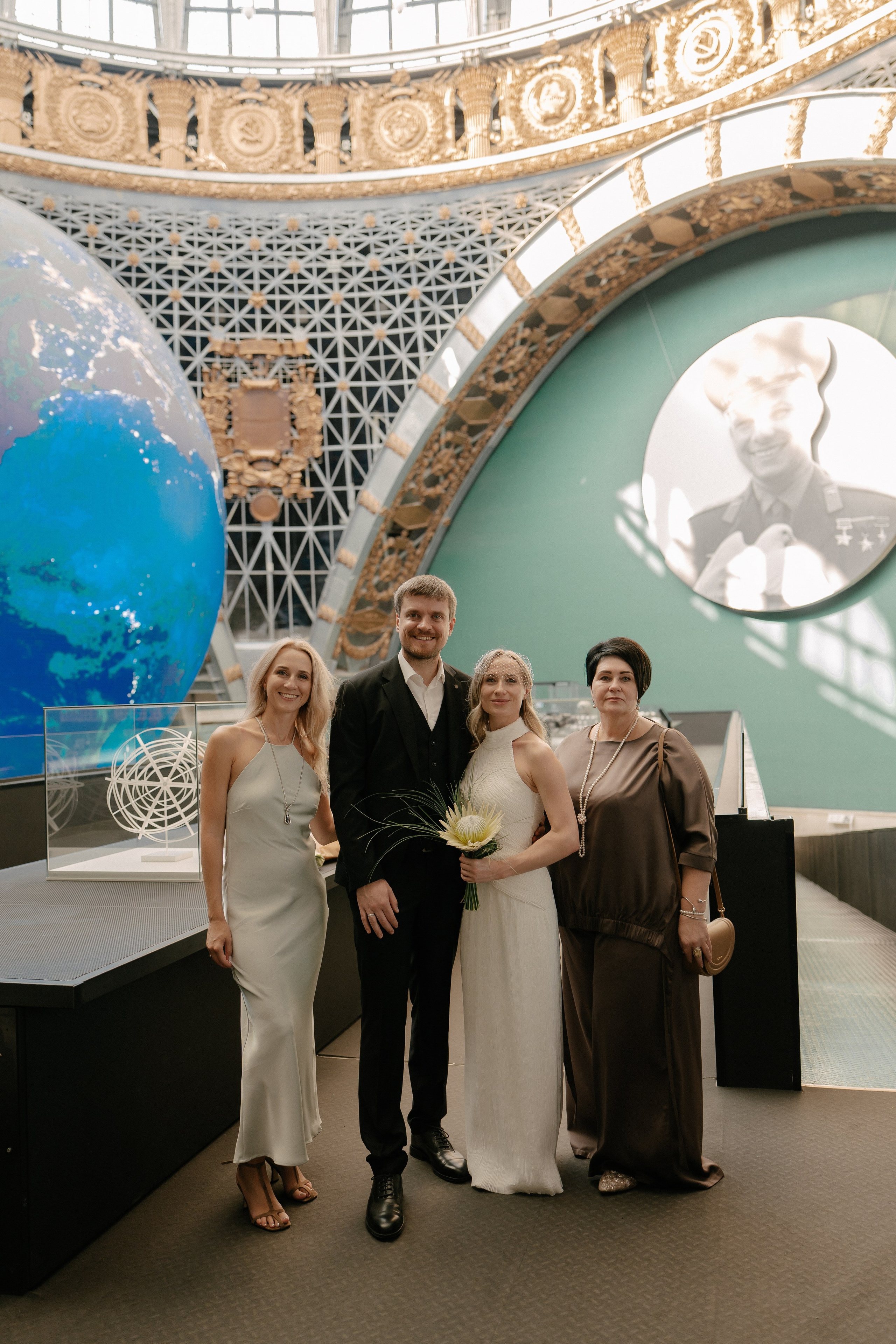 Любовь в космосе. Свадебный и семейный фотограф в Москве и Красногорске — живые кадры | Анастасия Тихонова