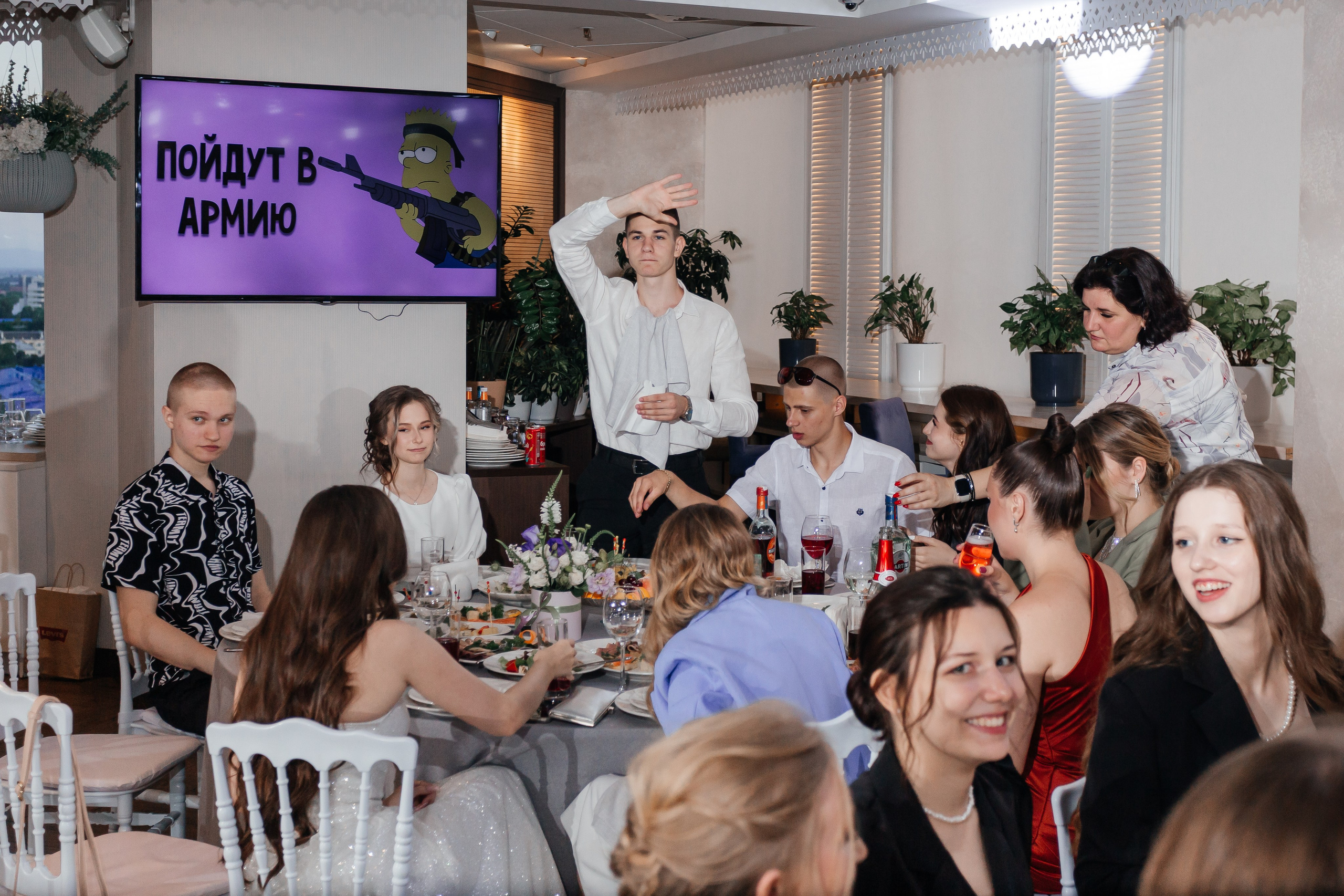 Выпускной 11 «А». Школа № 42. Свадебный фотограф в Краснодаре Николай Крауз