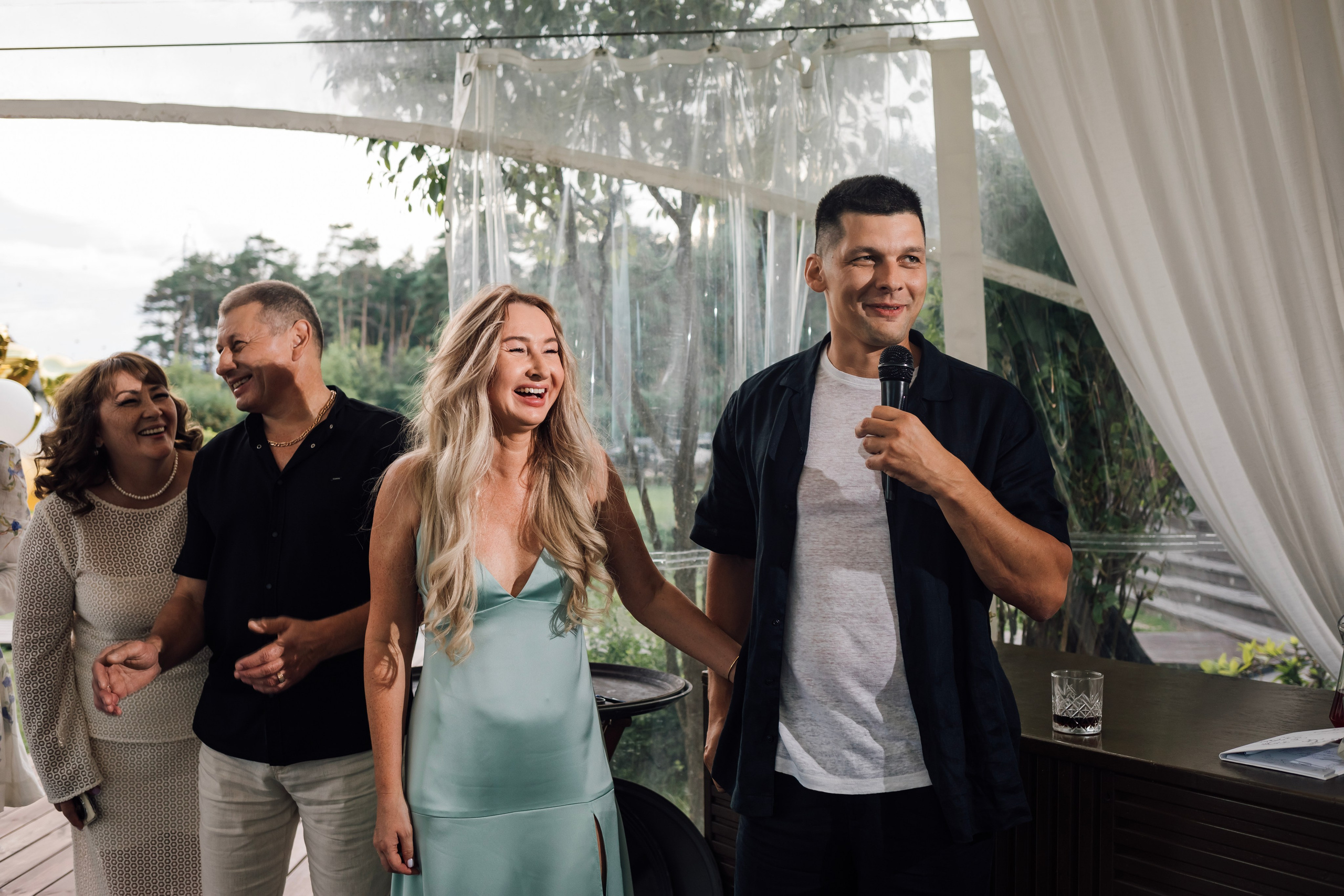 Ольга и Сергей. Свадьба в шатре. Свадебный и семейный фотограф в Москве Евгения Лисина