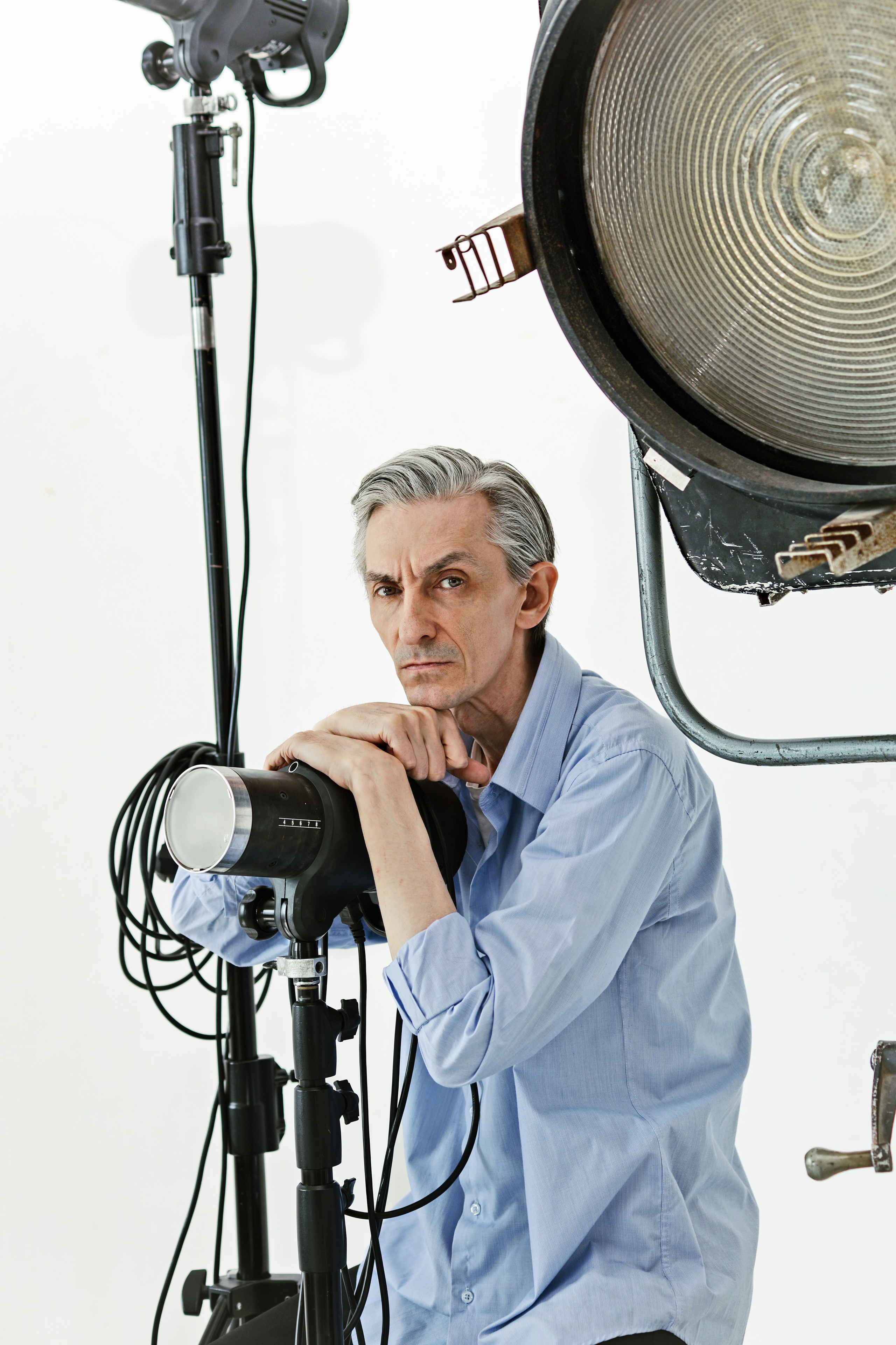 Профессиональный мужской портрет, портретная фотосессия для творческих профессий.