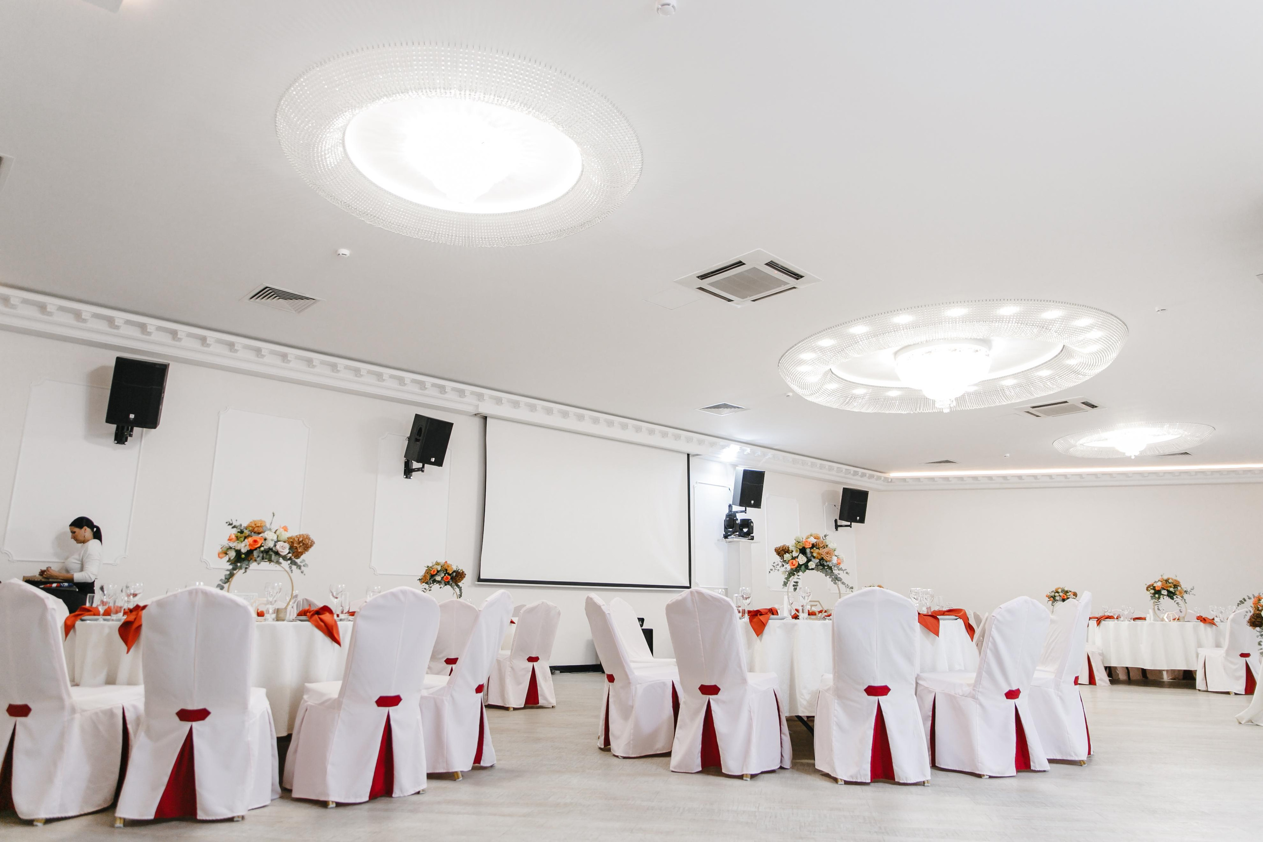 Фотографии зала. Банкетный комплекс и свадебное агенство "Александр Грин"