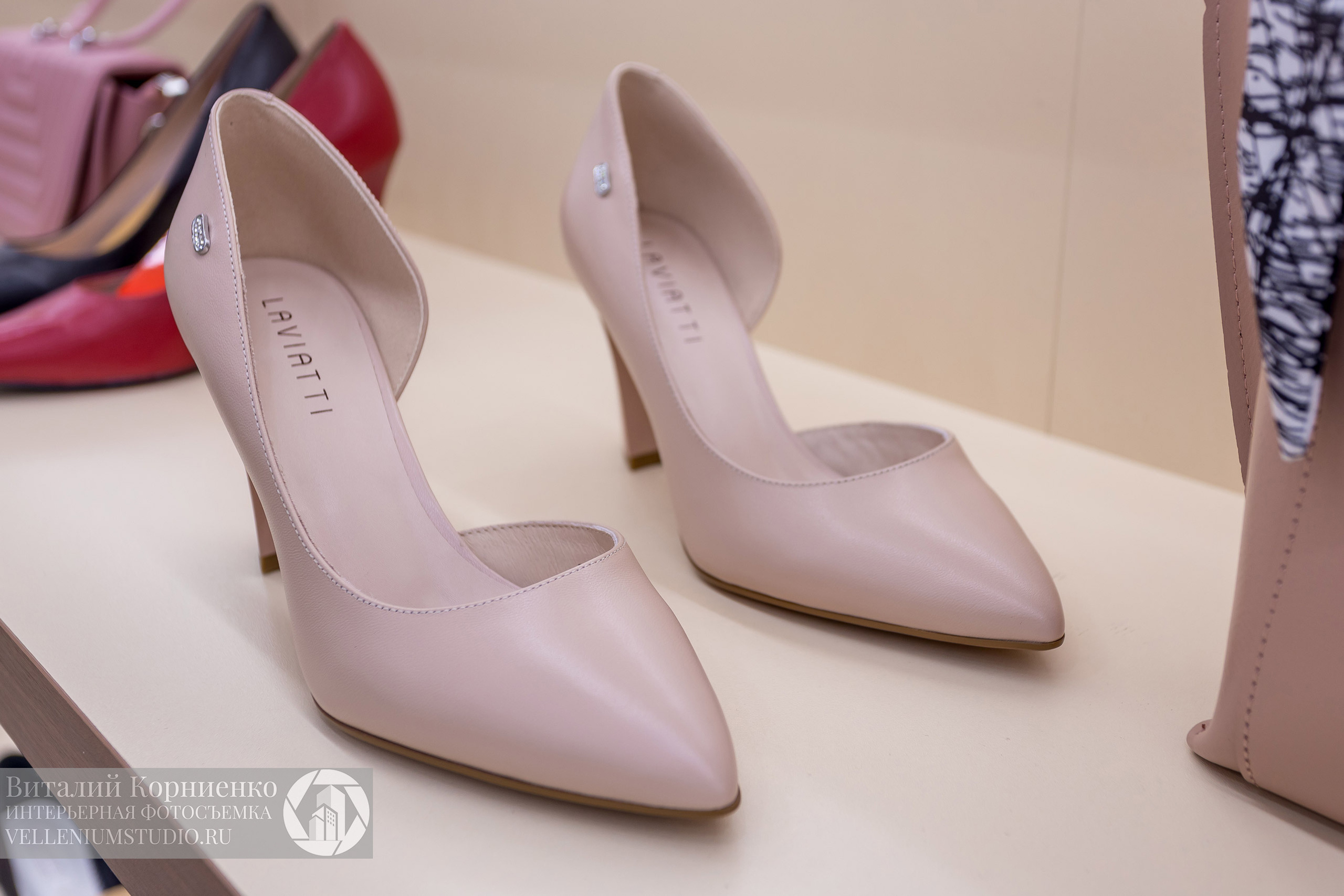 Фотосъемка обувного магазина Laviatti. Интерьерный фотограф Краснодар: профессионально по доступным ценам