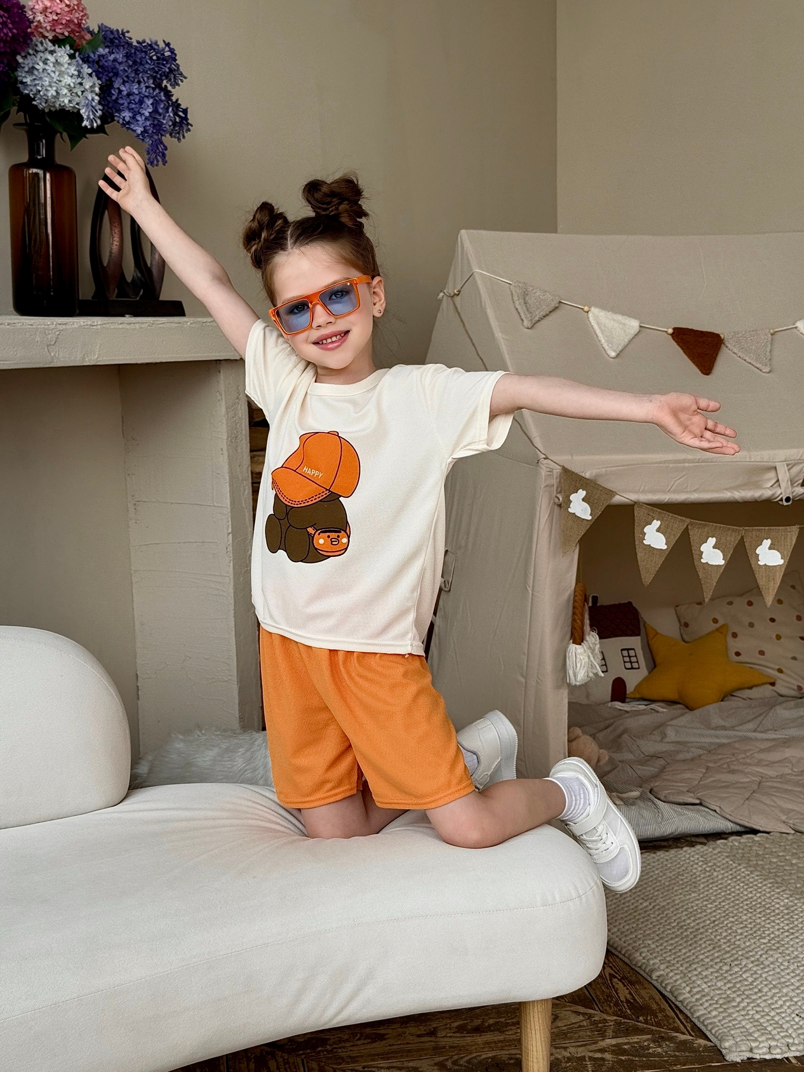 Эмилия Зайцева. Съёмка одежды для маркетплейсов и брендов Morozova Production