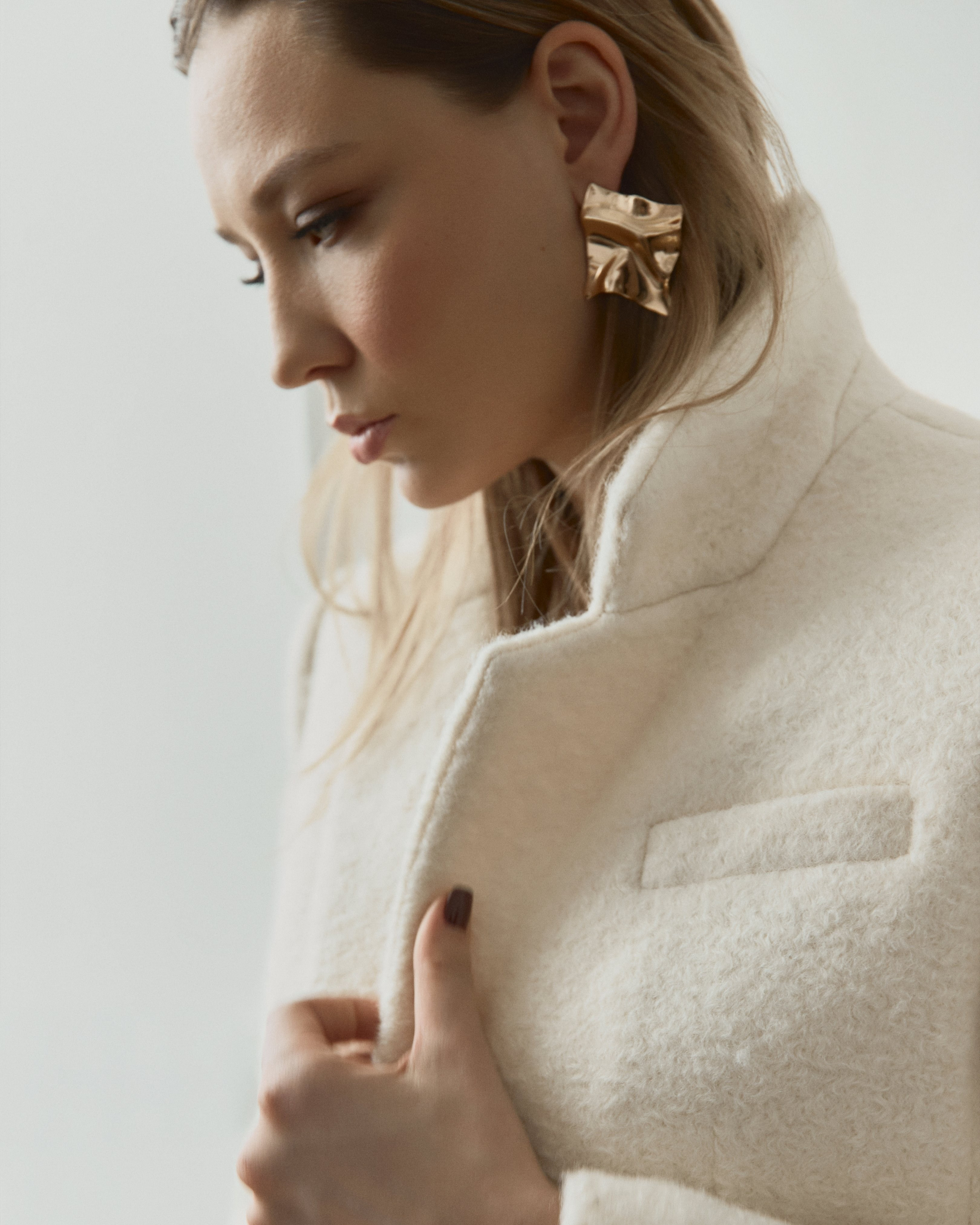 Юлия Шмонова. Съёмка одежды для маркетплейсов и брендов Morozova Production