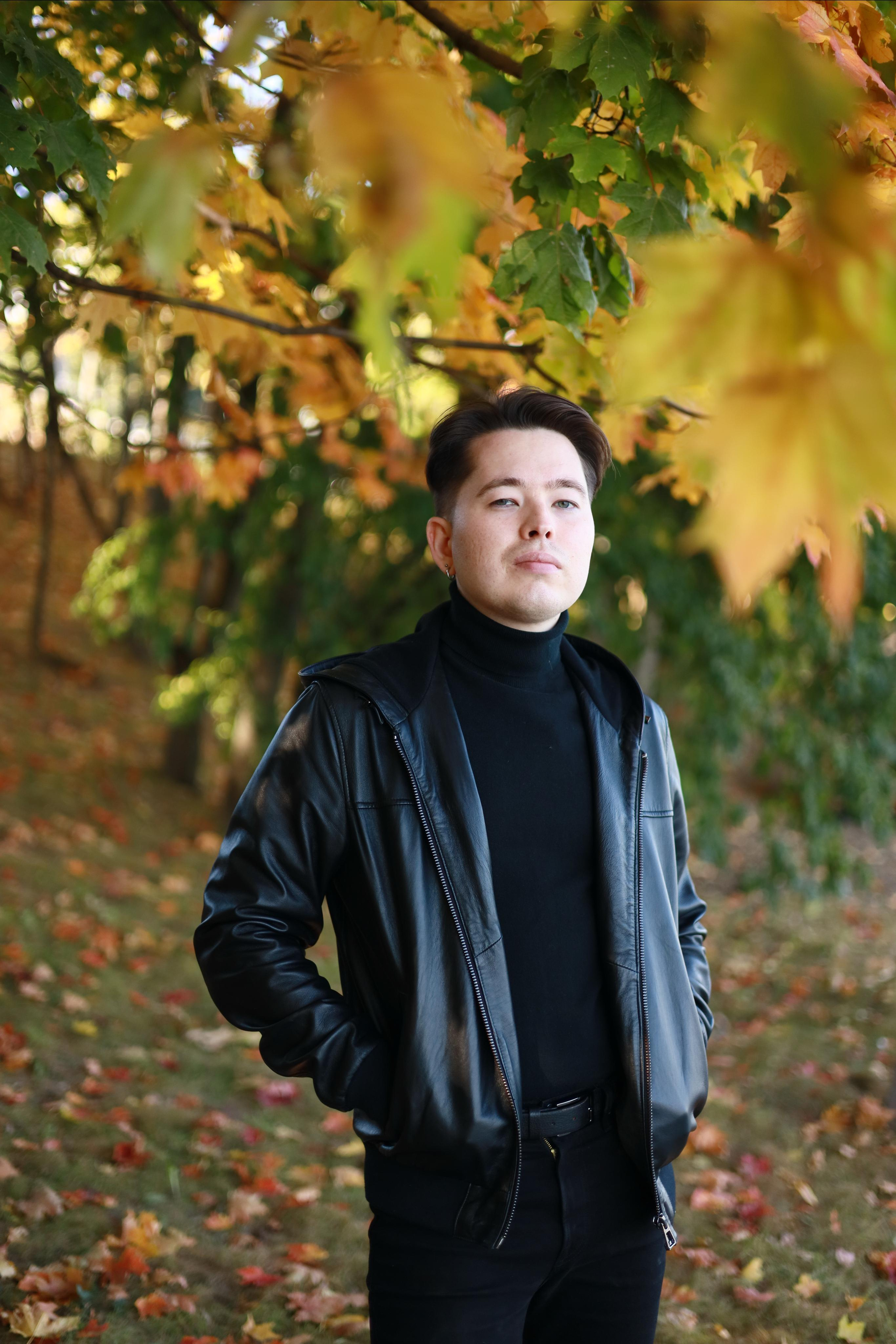 Иван. Кристина Киссер |Фотограф | сняла ⩾ 2000 съёмок | главная по атмосфере