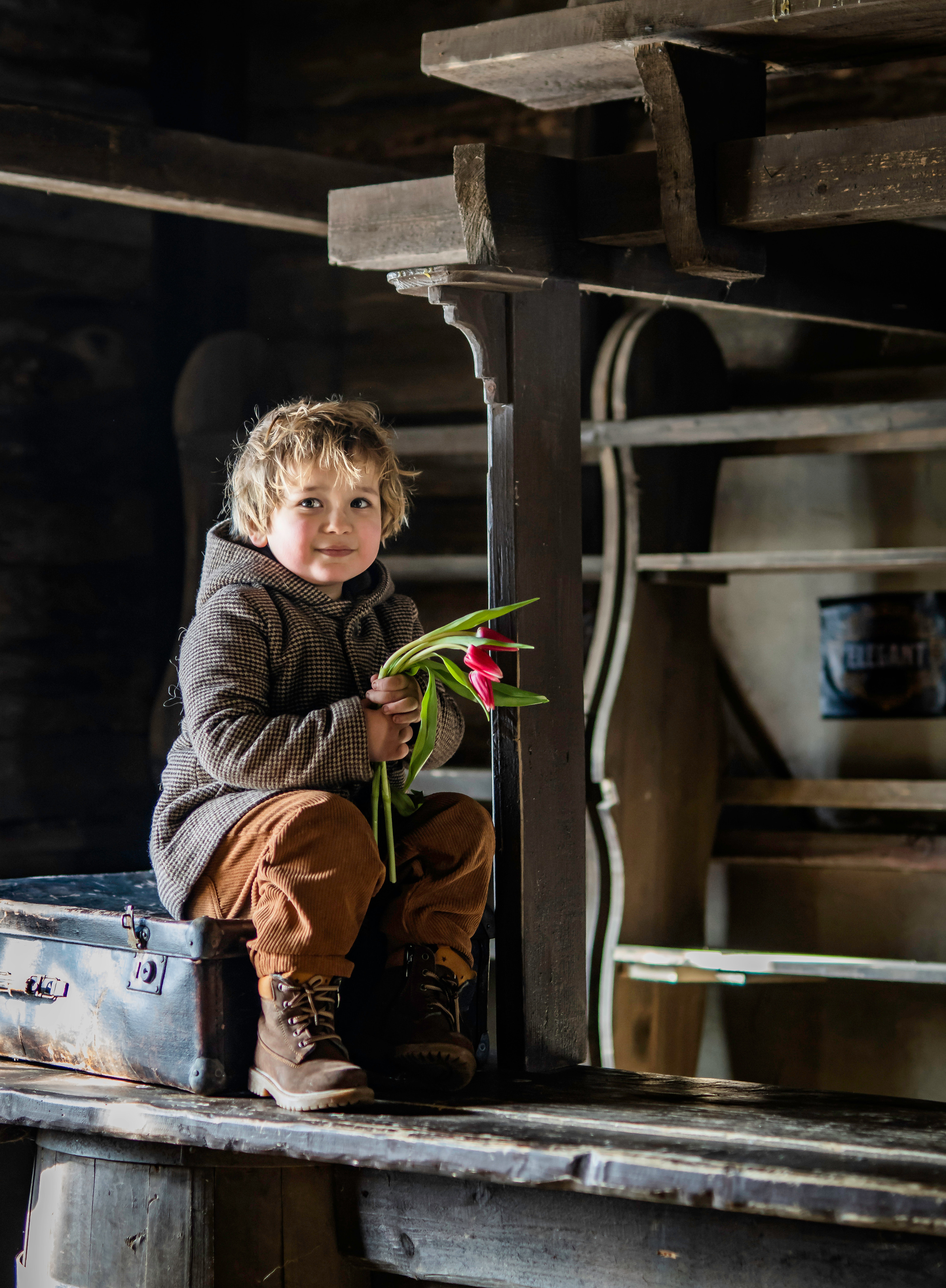 Малыши и тюльпаны. Семейный фотограф Ефремова Виктория