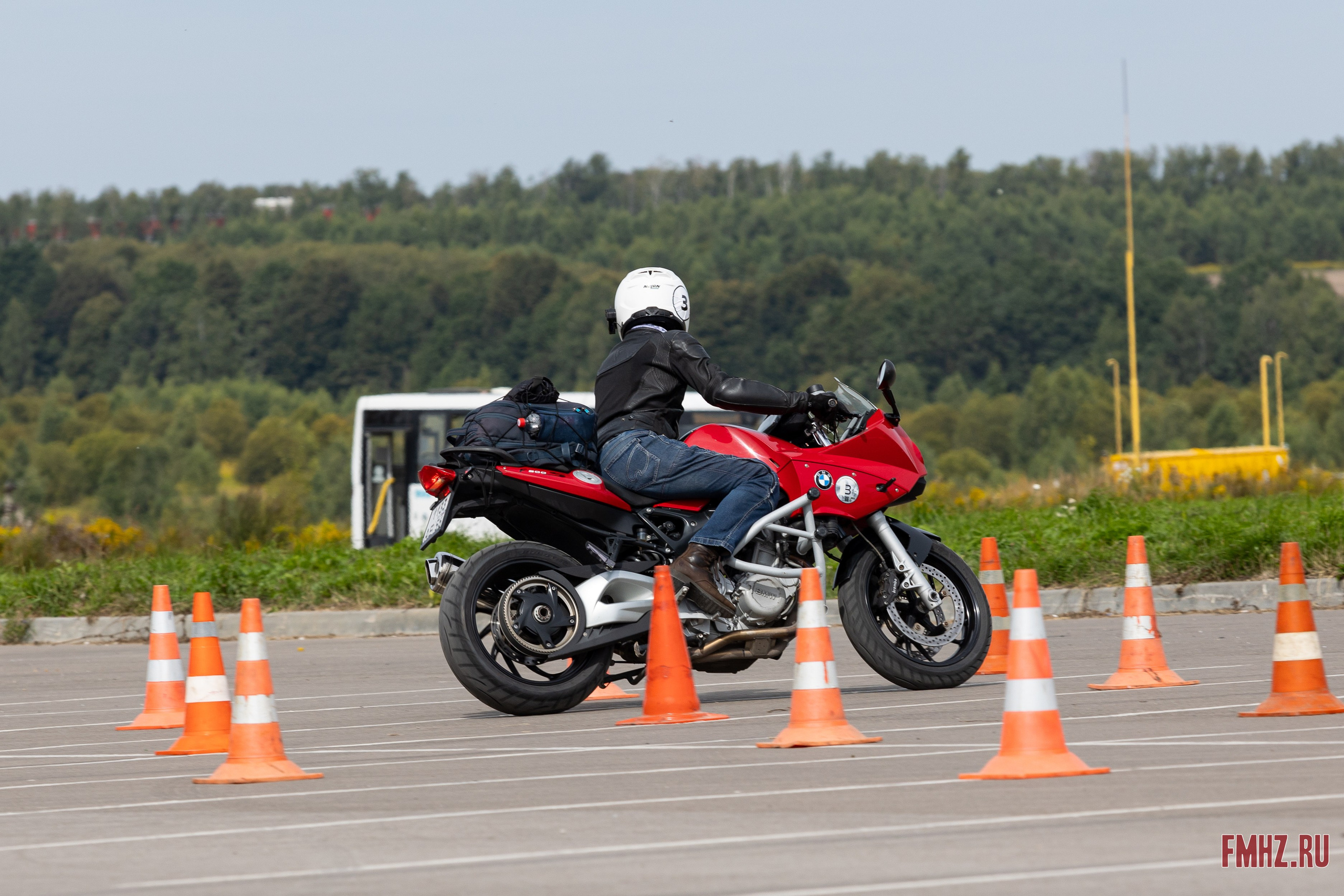 Мотоцунами. Фотограф Ольга Гирусова «Пантерочка» Москва