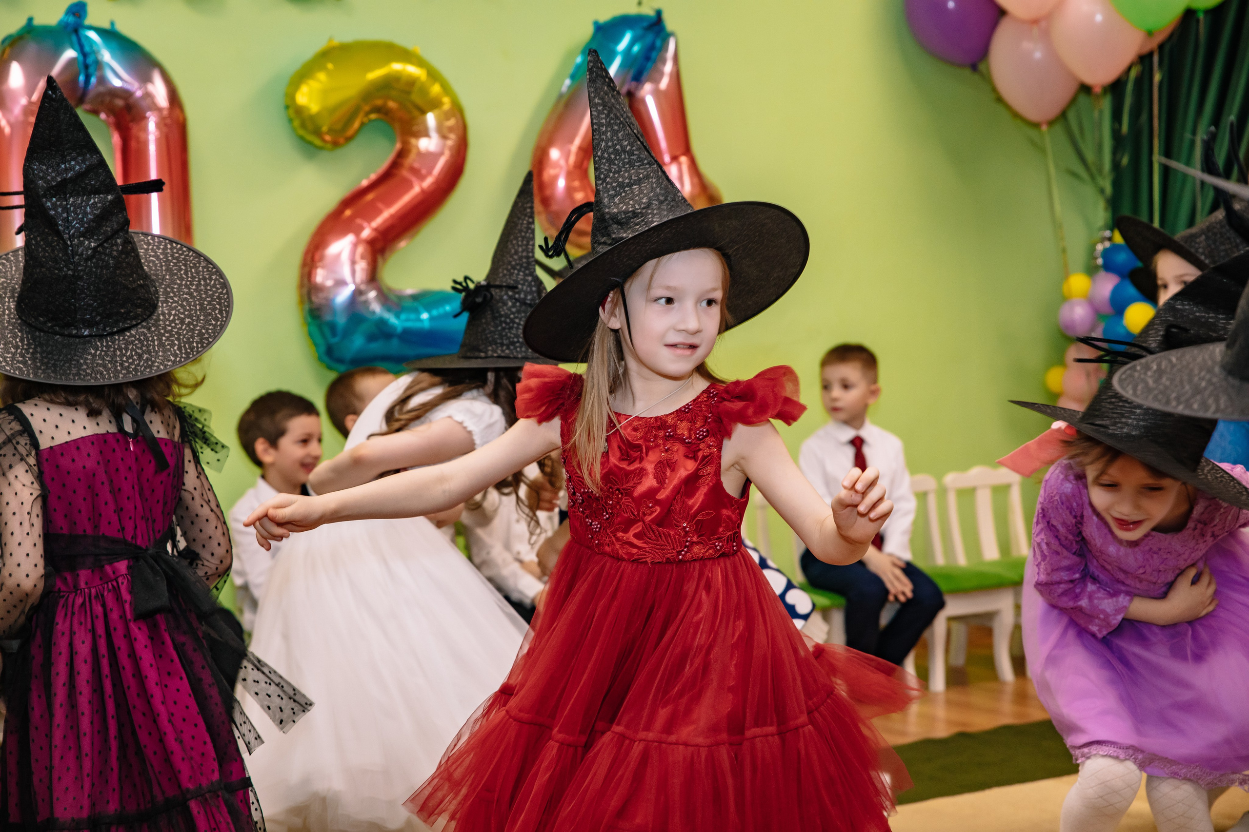 Группа «Сказка» ДС 69 Выпускной 2024. Фотограф в Москве Яна Полосина