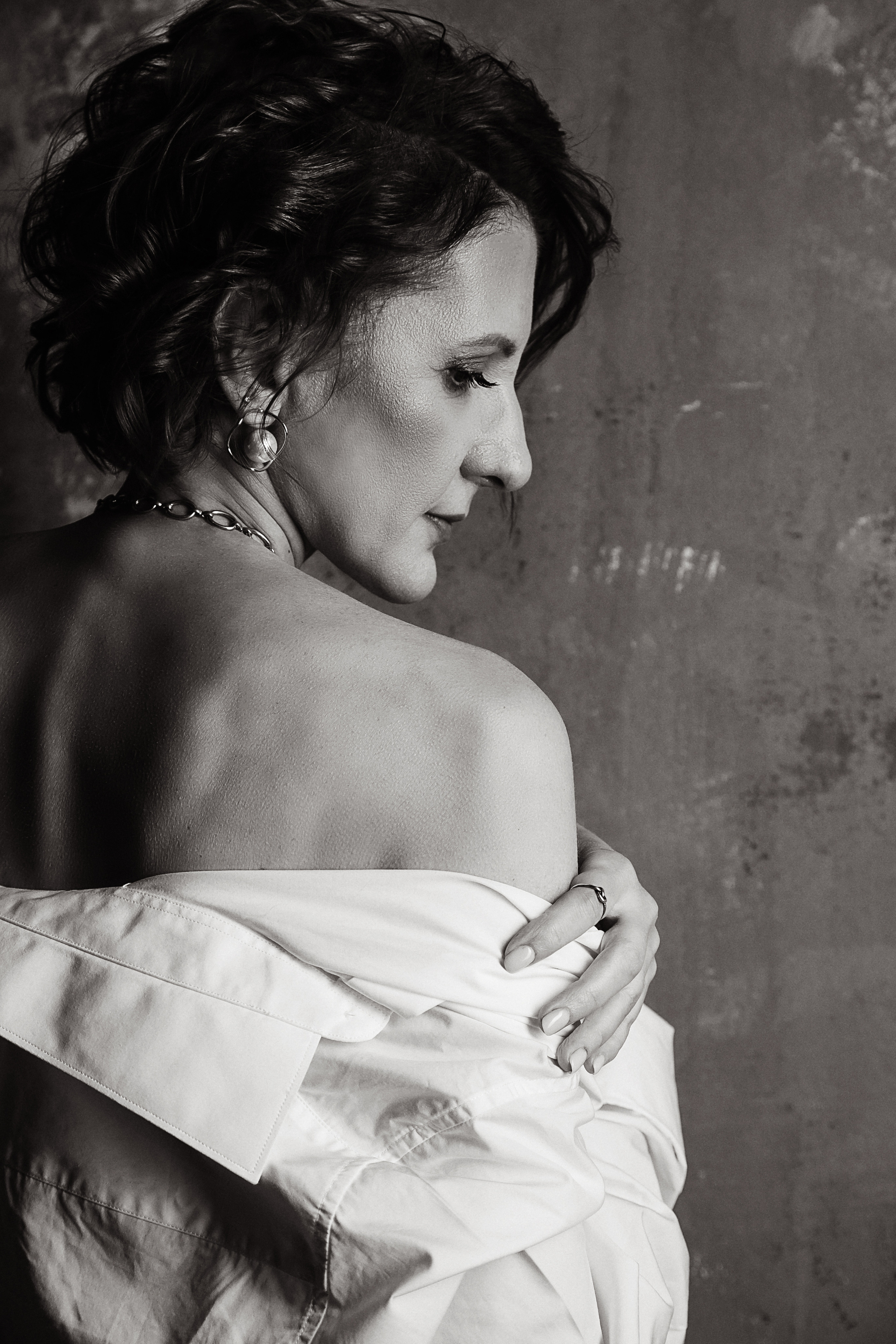 Женская фотосессия в ID Studio Москва. Бренд‑фотограф в Москве | Rina _Sphoto — личный и бизнес‑контент