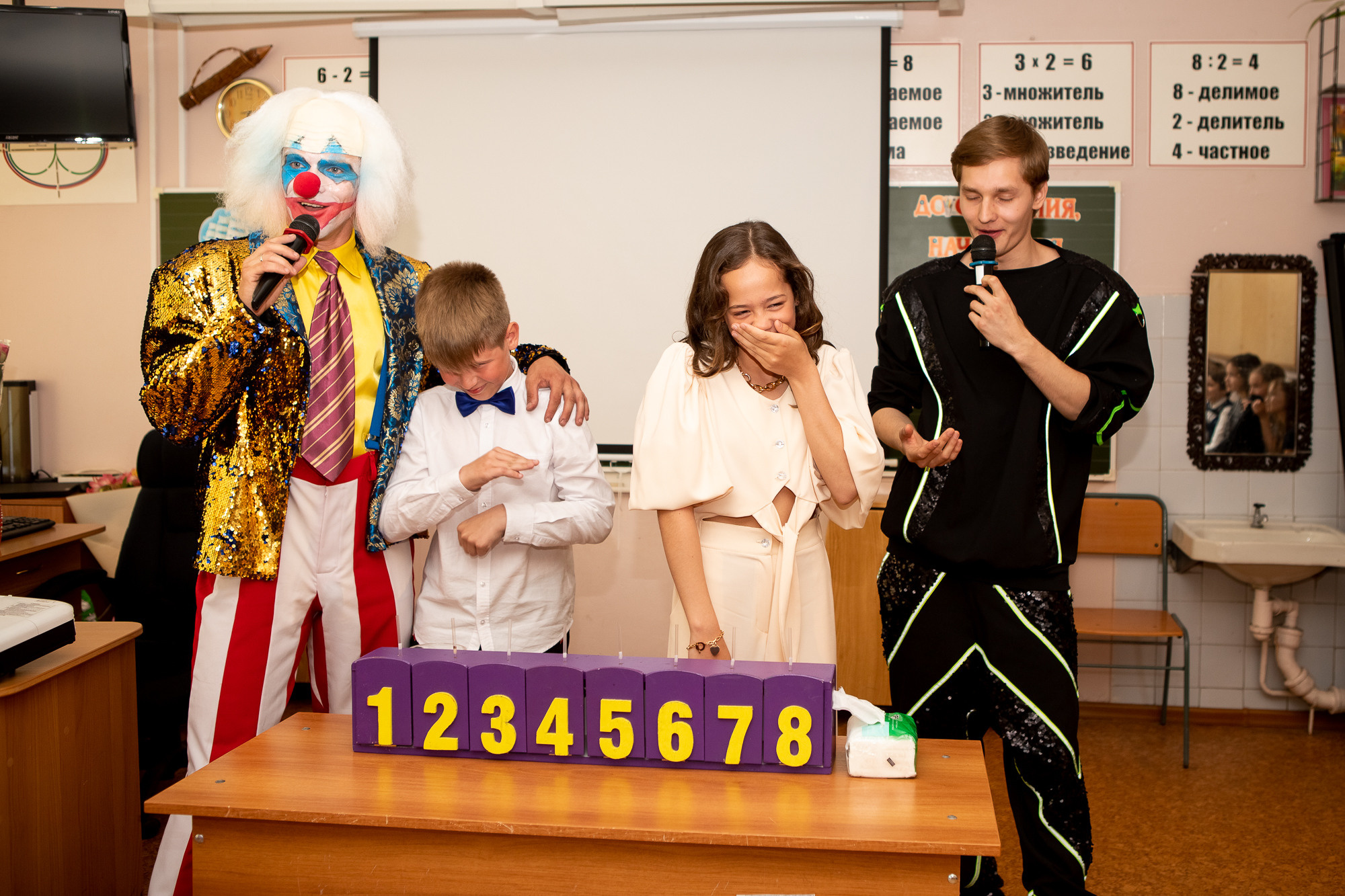 Утренник 4 класс. Фотограф во Владивостоке Анастасия Стробыкина