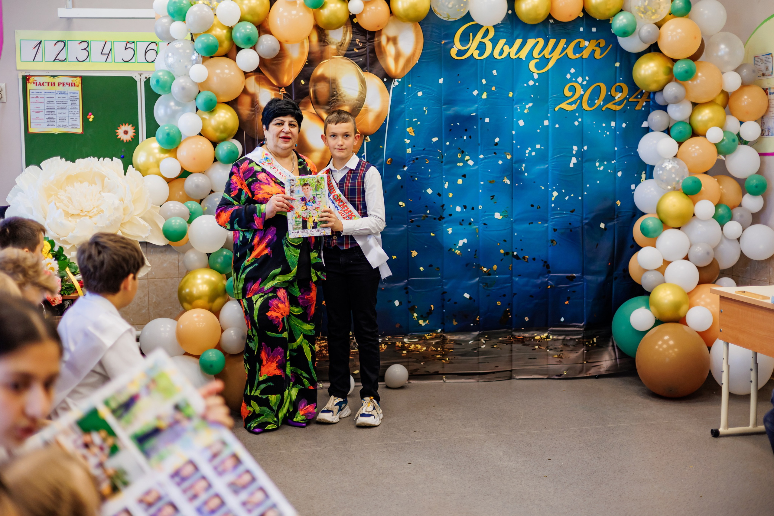 Выпуск 4а 25школа'24 год. Свадебный и семейный фотограф в Армавире