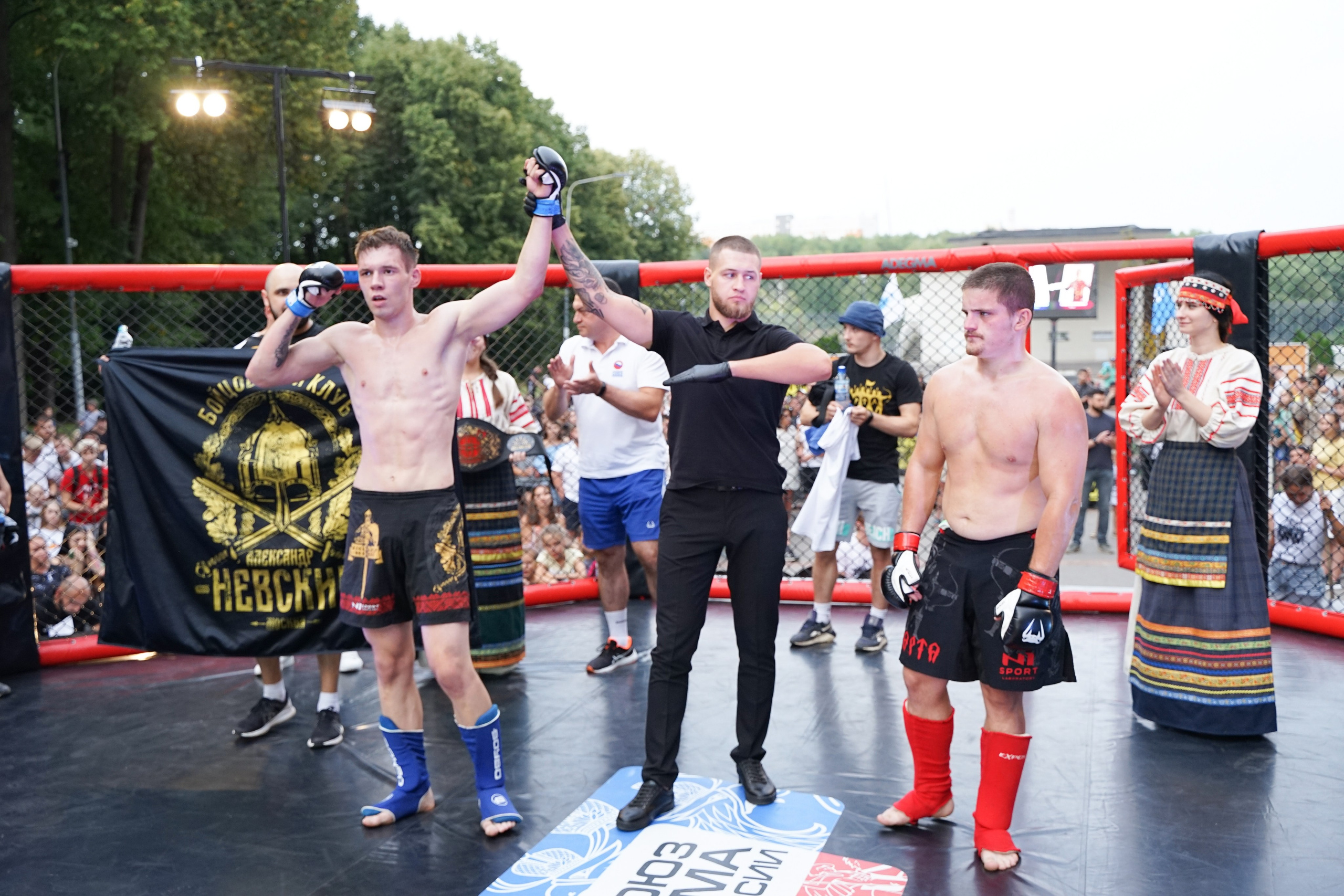 Вечер боев в ЦПКиО. Фотограф Надежда Погребняк | Рязань | Москва