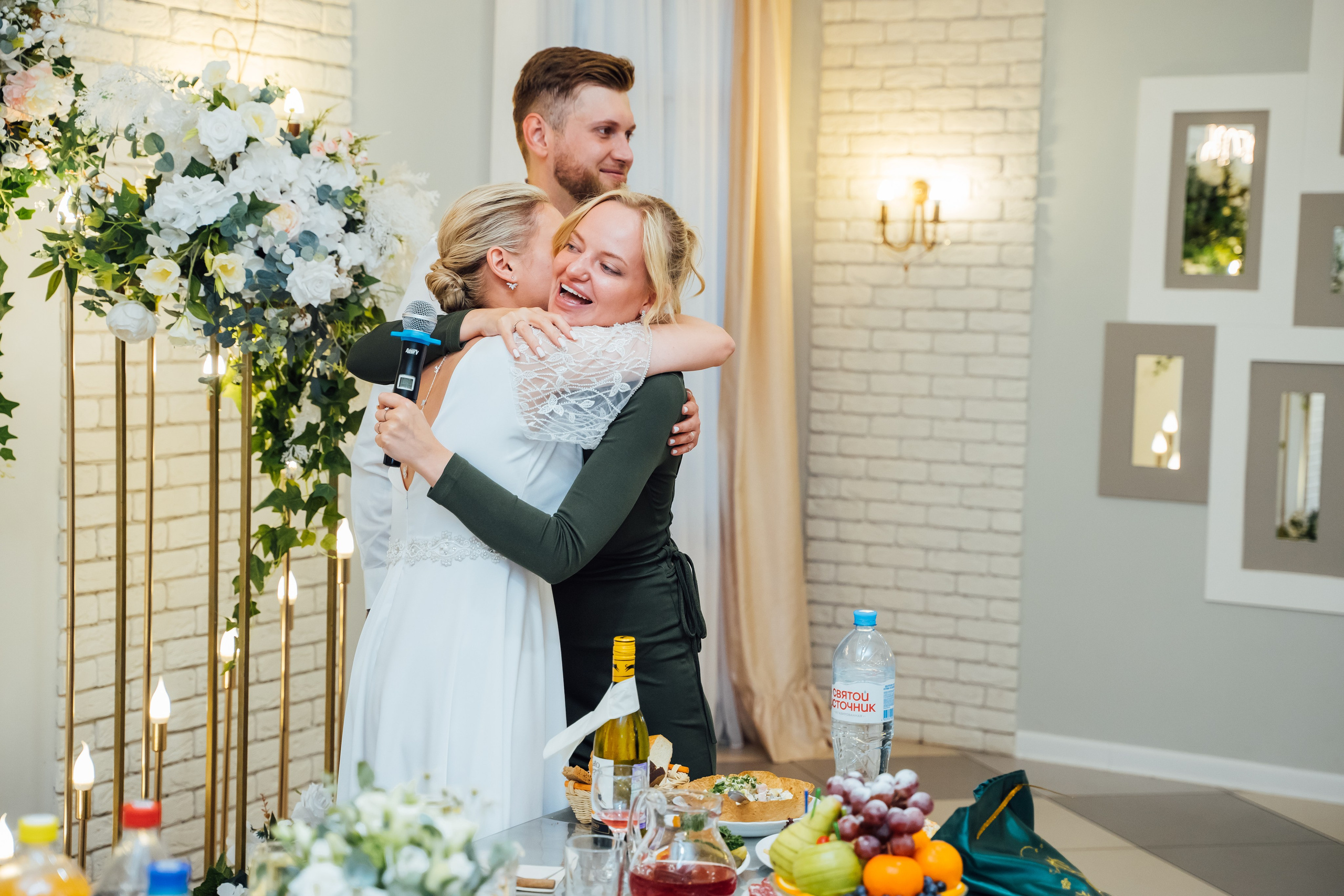 Дмитрий и Елизавета — свадебный день 25.07.2025. Свадебный фотограф в Коломне, Воскресенске, Егорьевске Владимир Петров