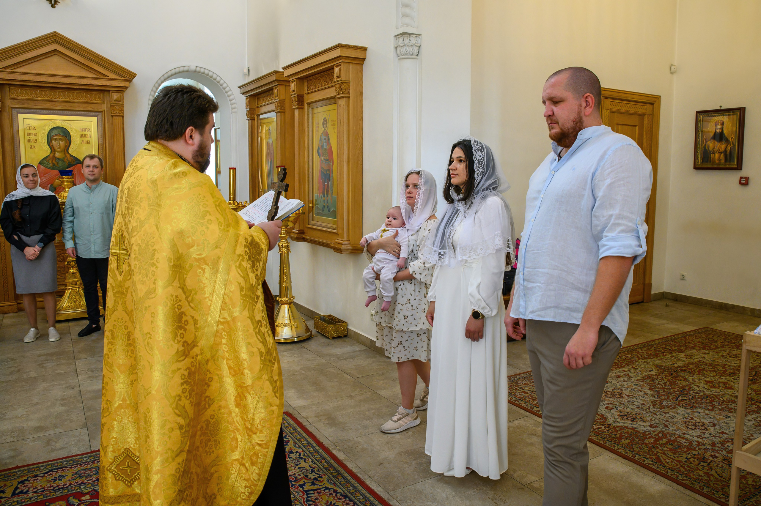 Таинство крещения. Профессиональный фотограф в Санкт-Петербурге