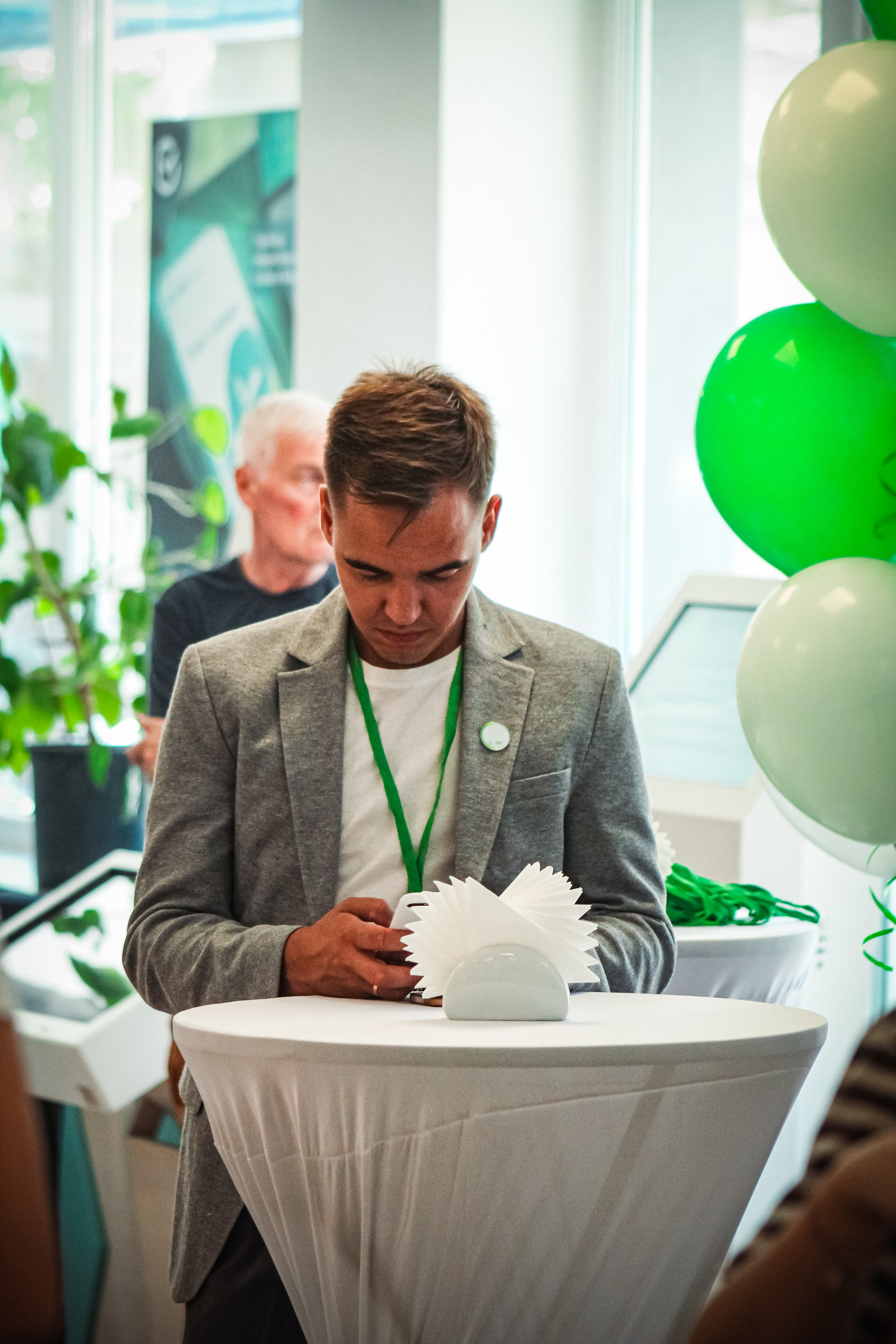 Сбер. Бизнес-завтрак. Илья Чемис — Фотограф в Мариуполе