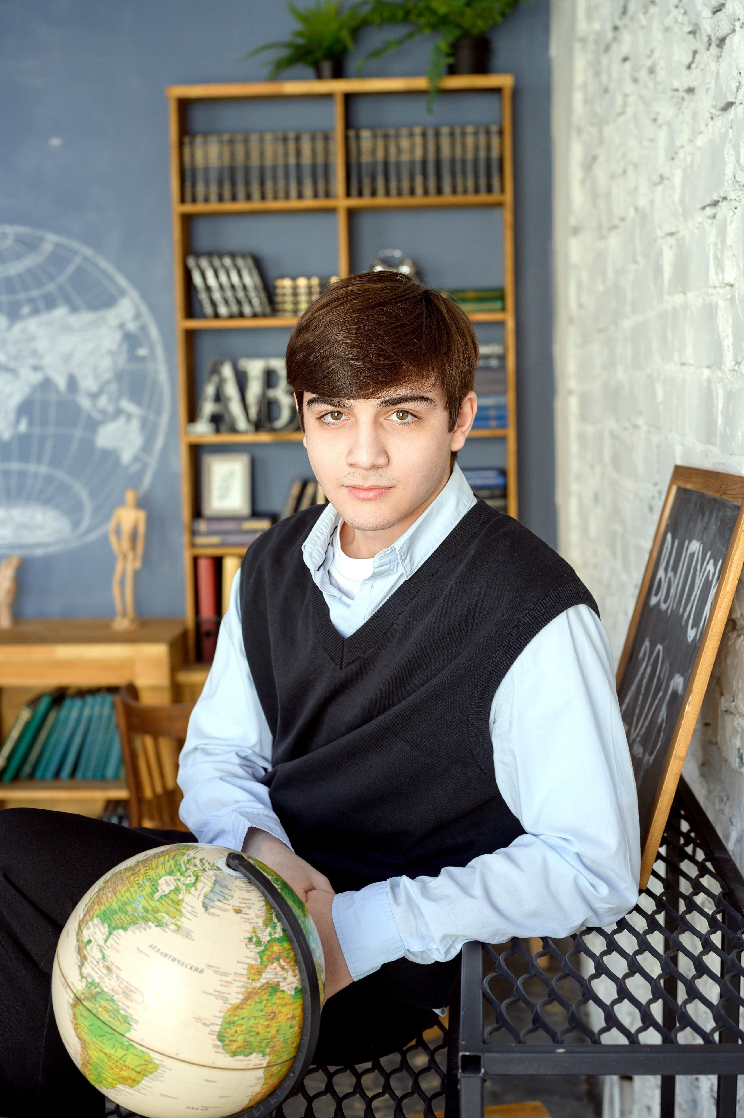 11 класс. студия. Фотограф новорожденных, семейный детский в Тюмени Татьяна Морозова