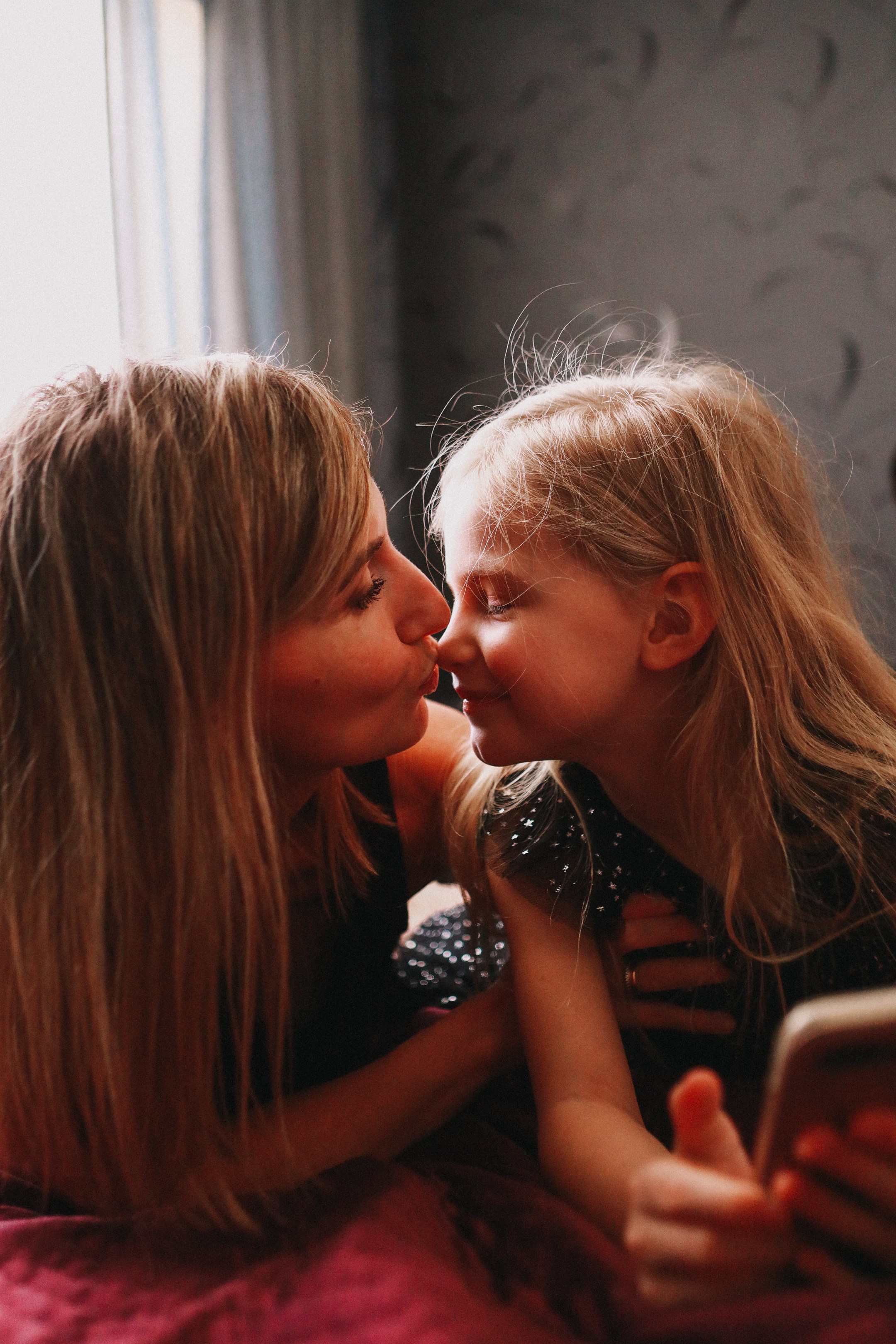 Яна, Женя, Даня и Даша. Семейный и контент фотограф в Мурманске