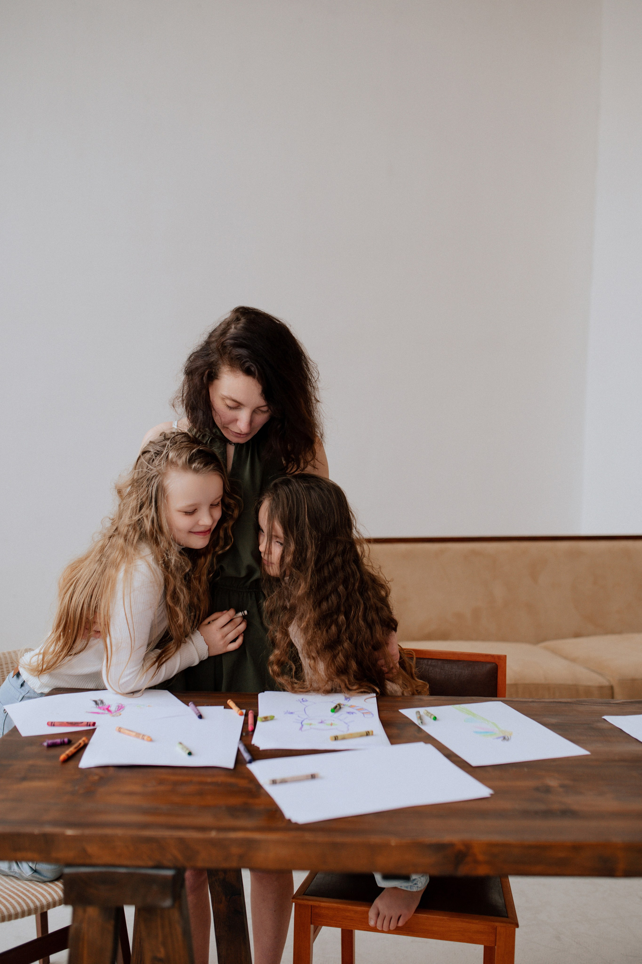 Мама и дочки. Фотограф Светлана Васильева