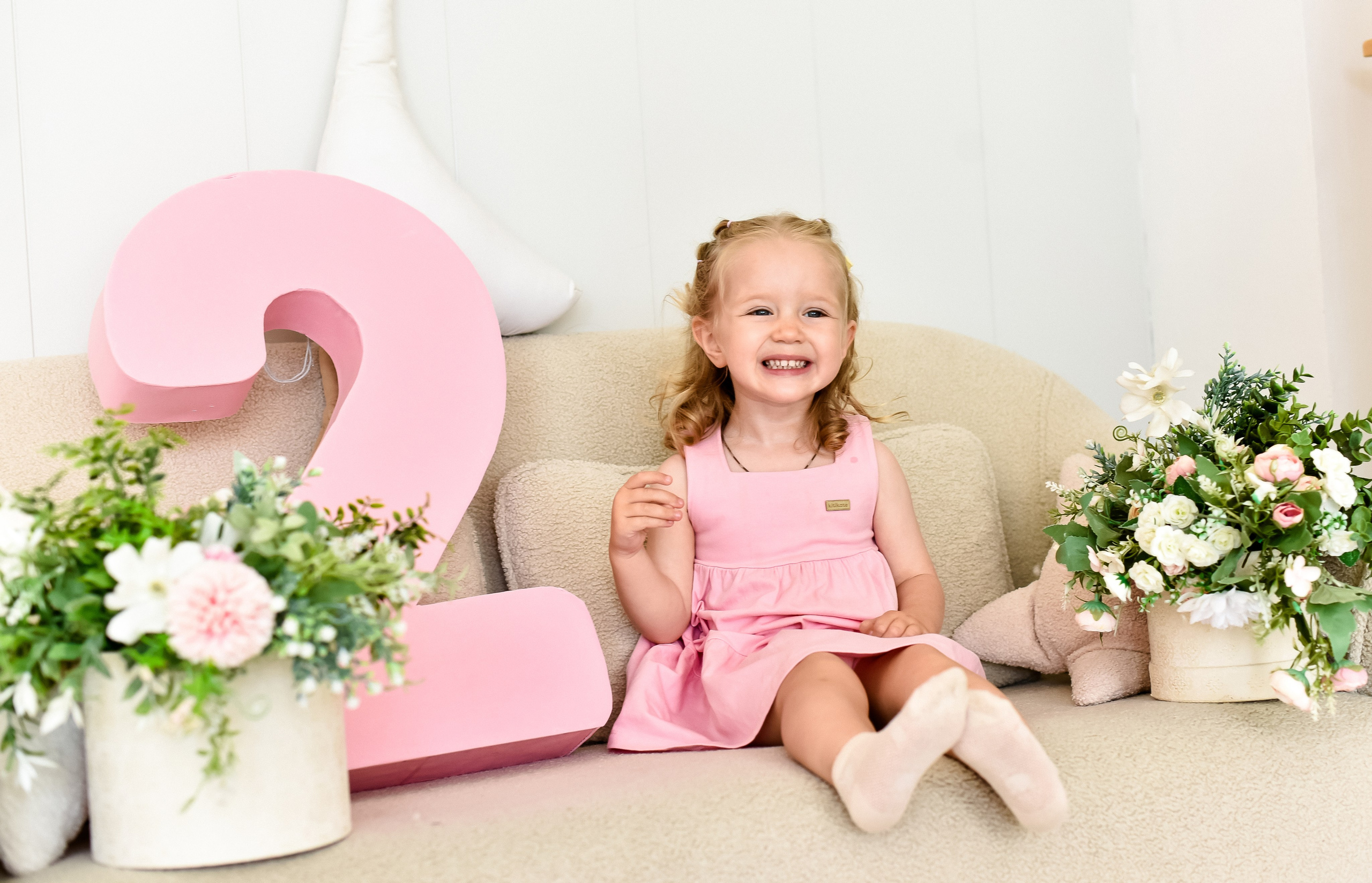 Анечке 2 годика