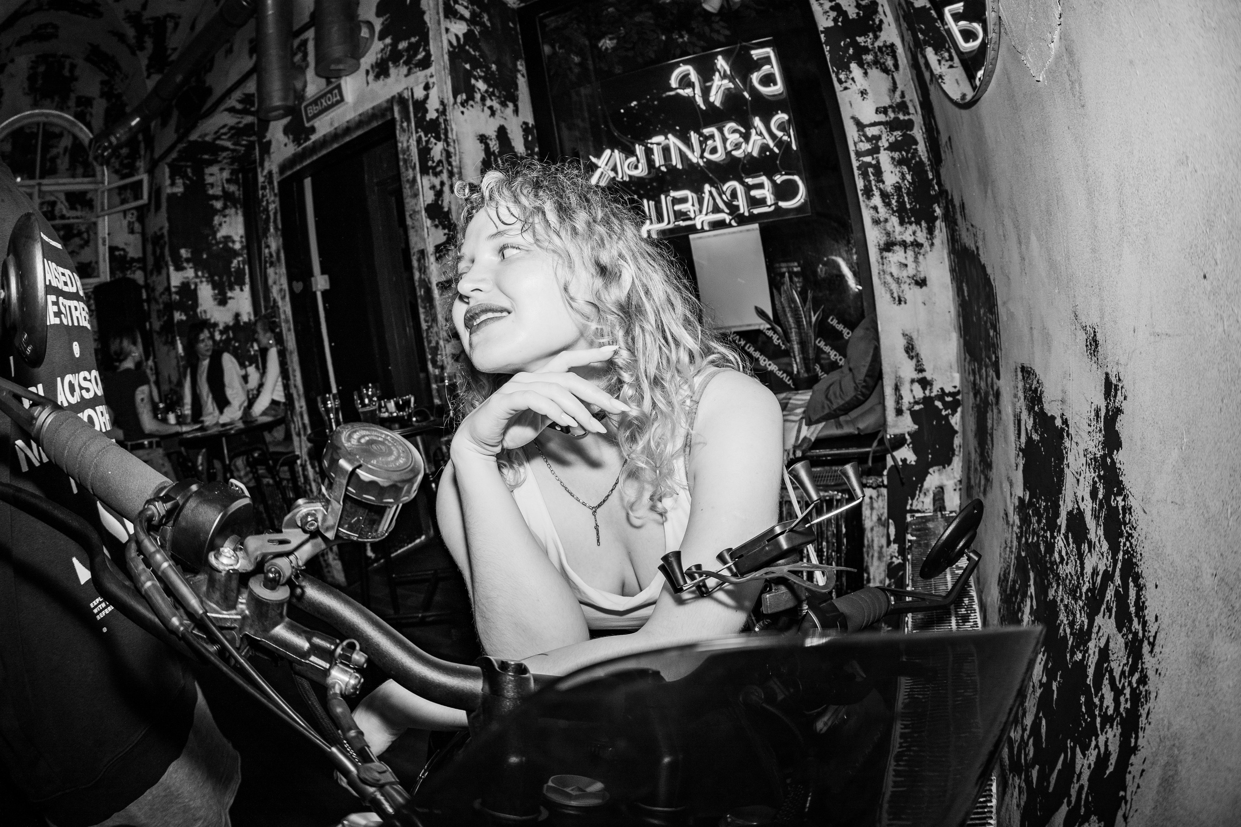 Панк-вечеринка в Баре разбитых сердец. Концертный и репортажный фотограф в Санкт-Петербурге Слава Пахомов