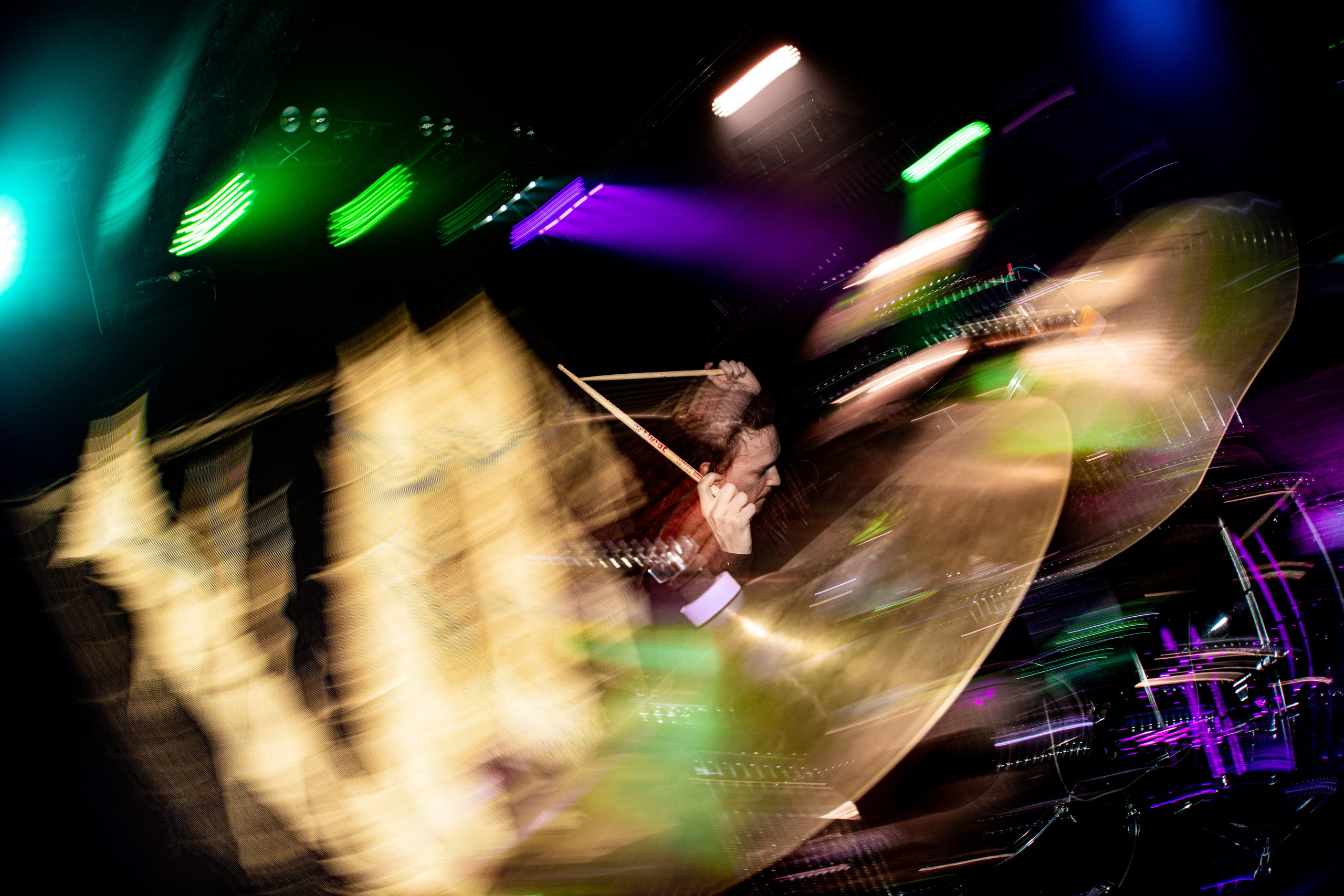 ИЛ • Minuala • Khlad|Glastonberry. Концертный и репортажный фотограф в Санкт-Петербурге Слава Пахомов