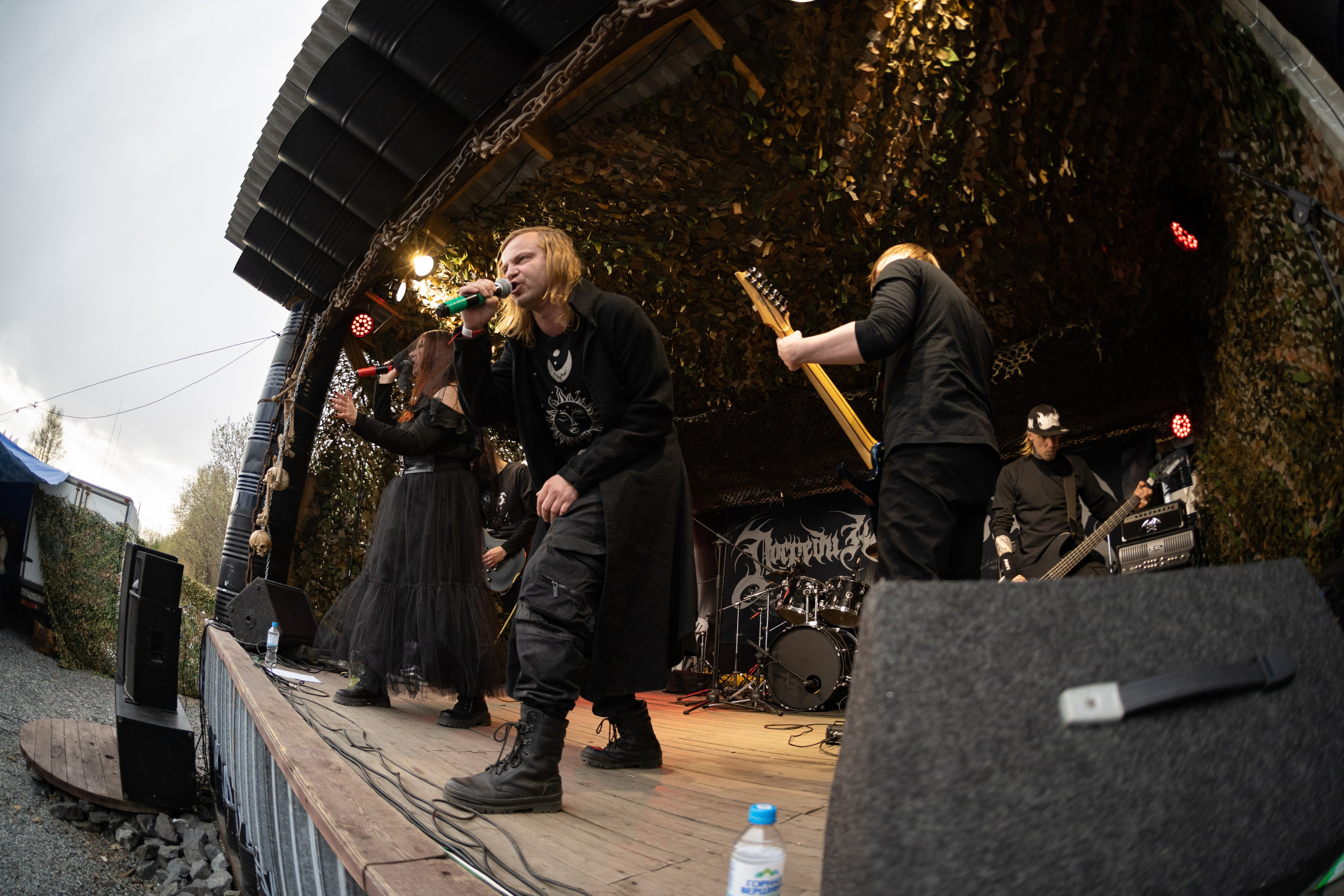 Фестиваль «ПОСРЕДИ КЛАДБИЩ И БОЛОТ»|Архангельск. Концертный и репортажный фотограф в Санкт-Петербурге Слава Пахомов