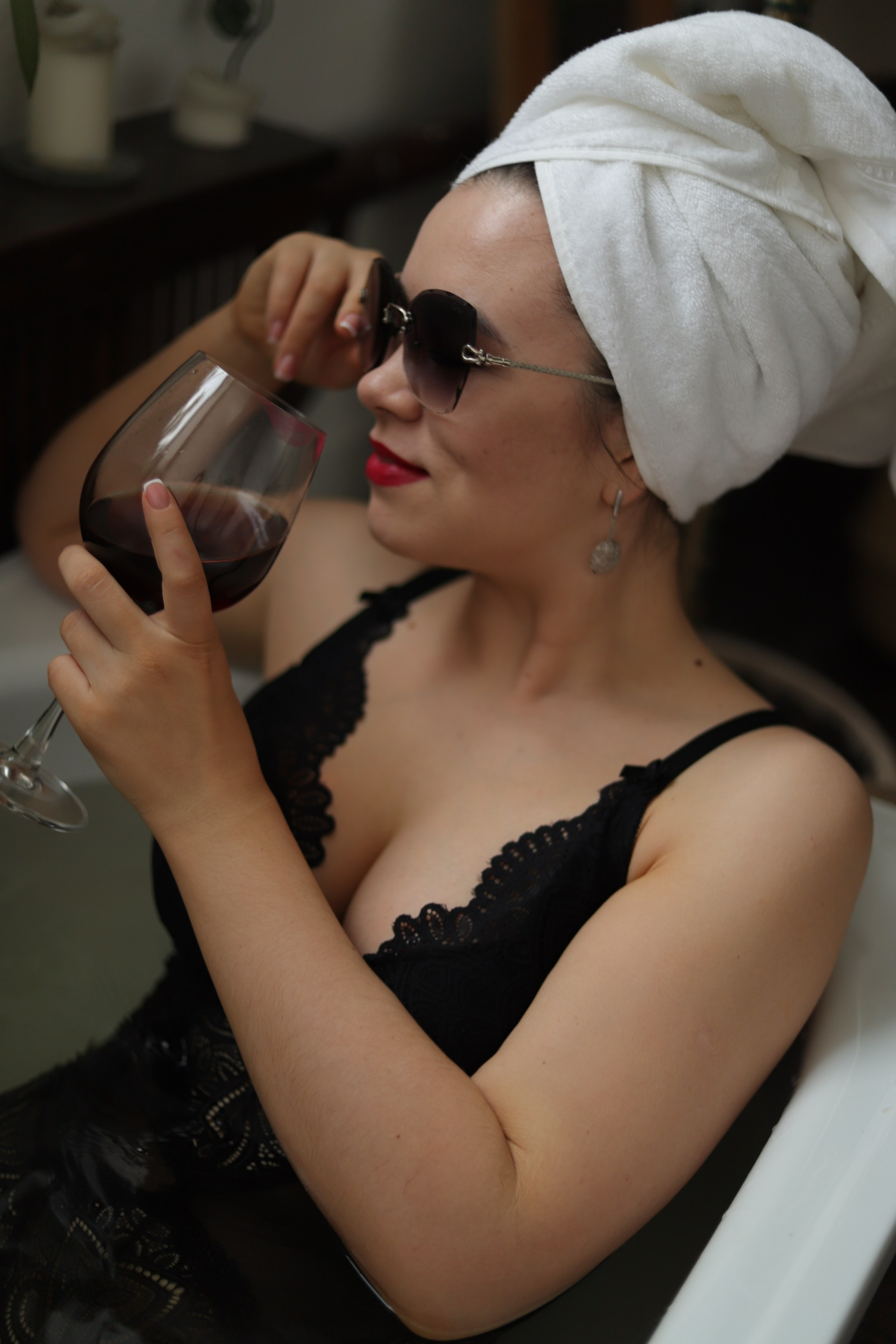 Эльзочка агент провокатор 11.04. Главная