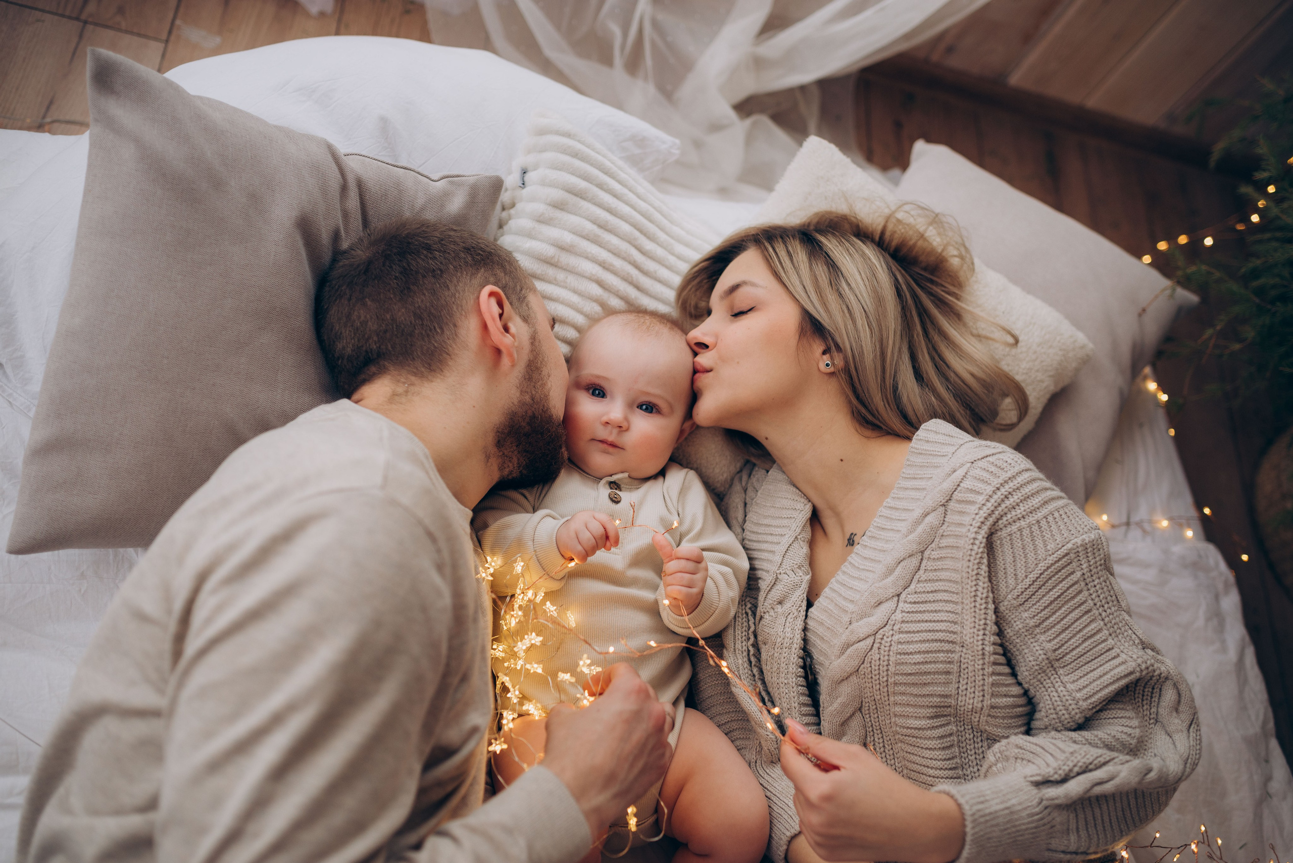 Семейная новогодняя фотосессия в студии. Семейный фотограф в Домодедово и Москве Елена Пичугина