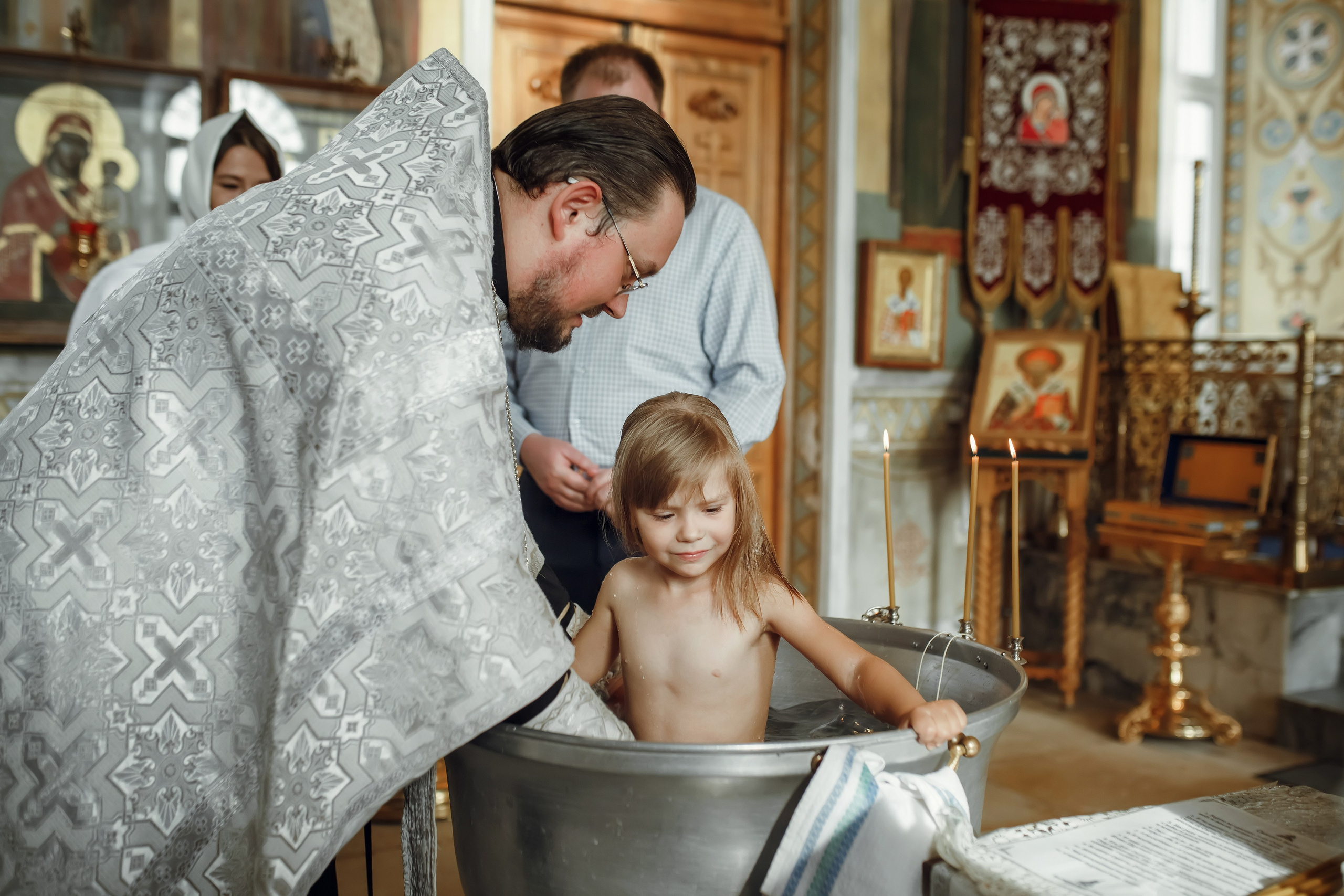 Крещение Мирославы. Фотограф на Крещение, семейный фотограф в Москве