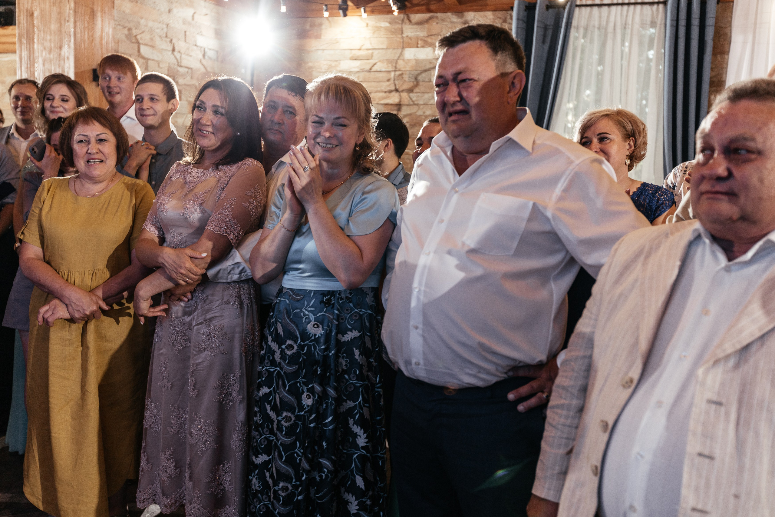 Свадебный фотограф Уфа — Руслан ГабдлисламовЖивые эмоции, красивые кадры, воспоминания на всю жизнь.Работаю по всей Республике Башкортоста. Свадебный фотограф Уфа Руслан Габдлисламов