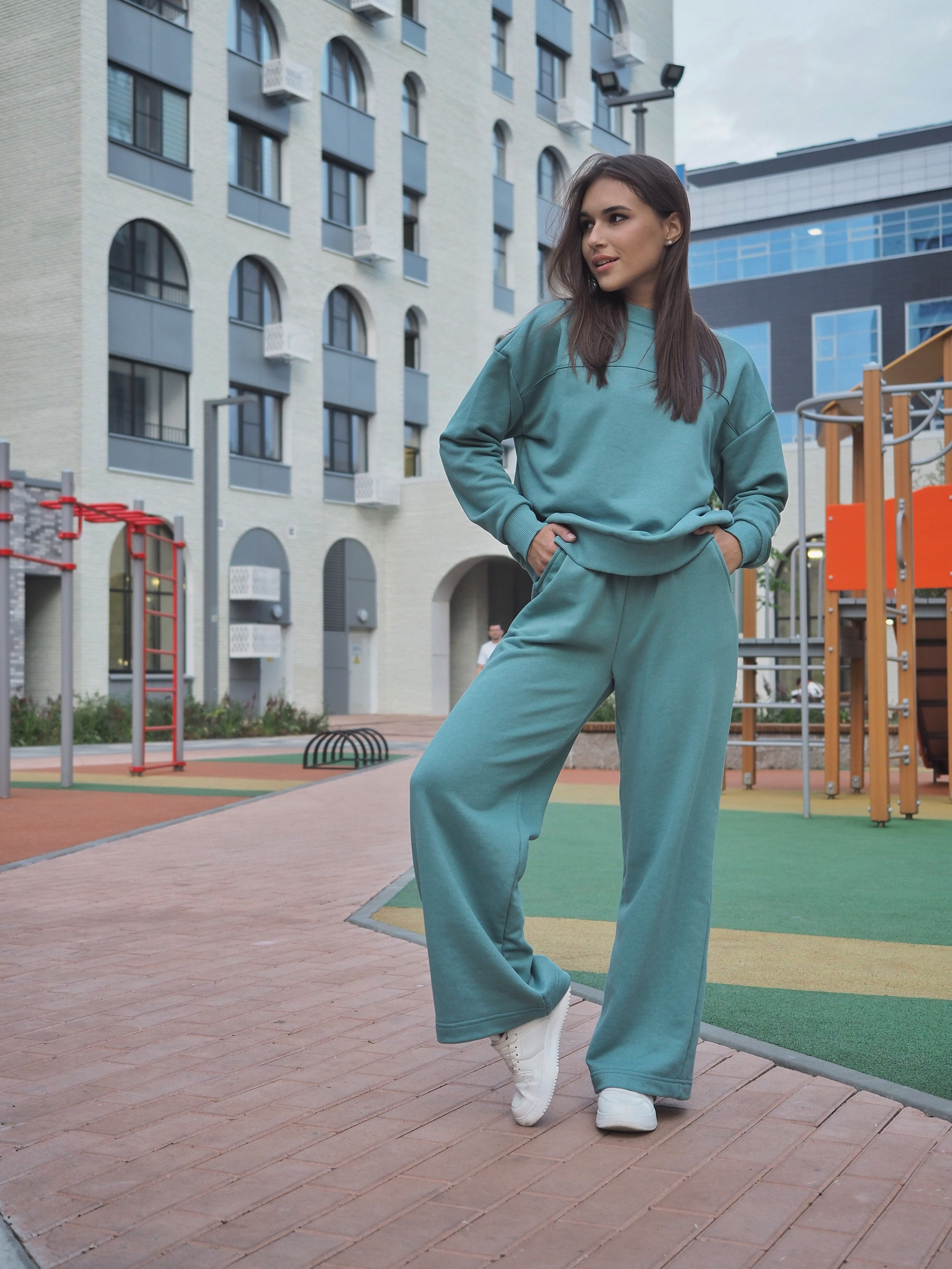 Модель для предметной съемки Карина З. Москва| Sale Easy