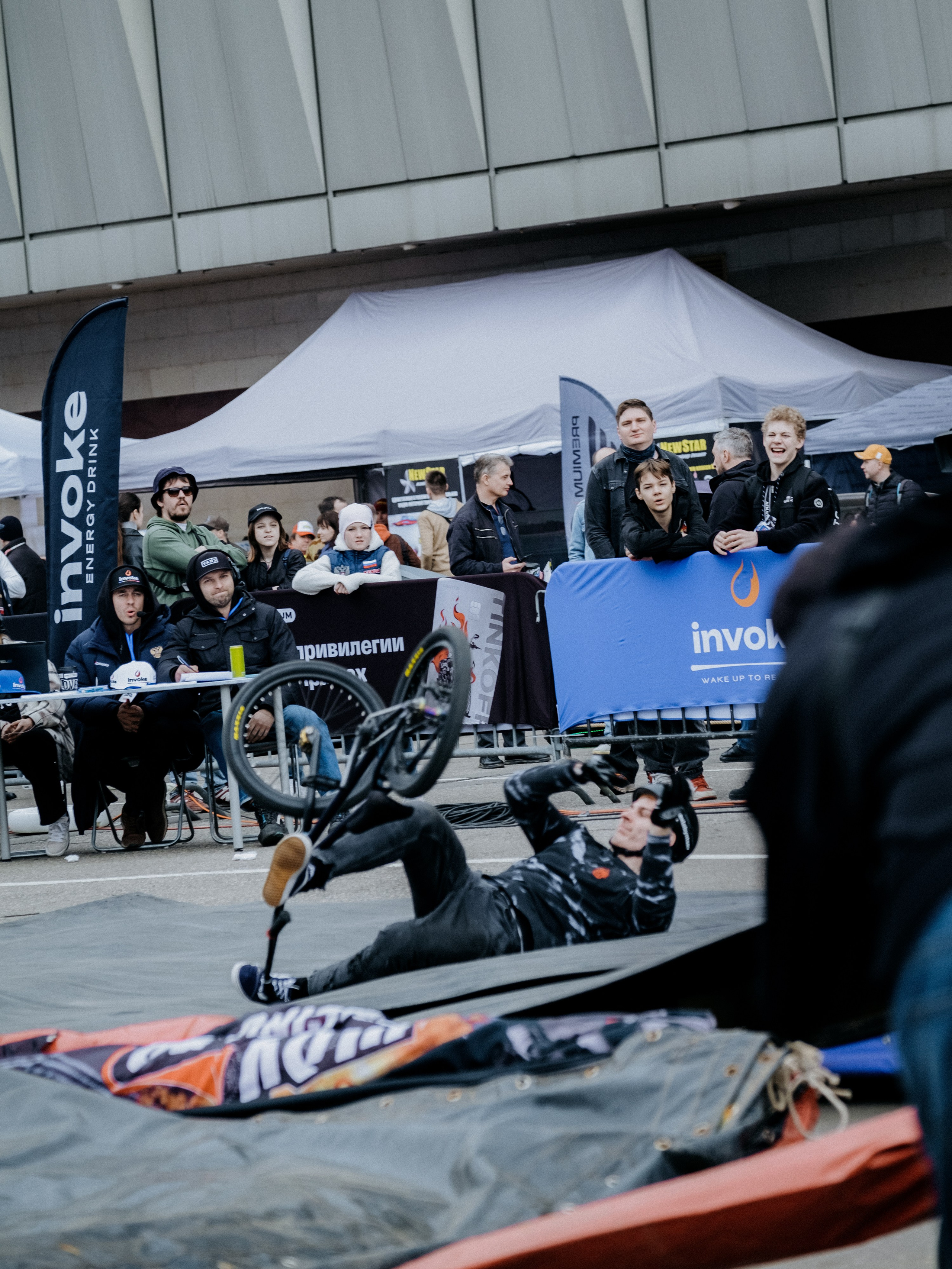 INVOKE DIRT CONTEST. Репортажный и портретный фотограф в Москве Илья Спиридонов