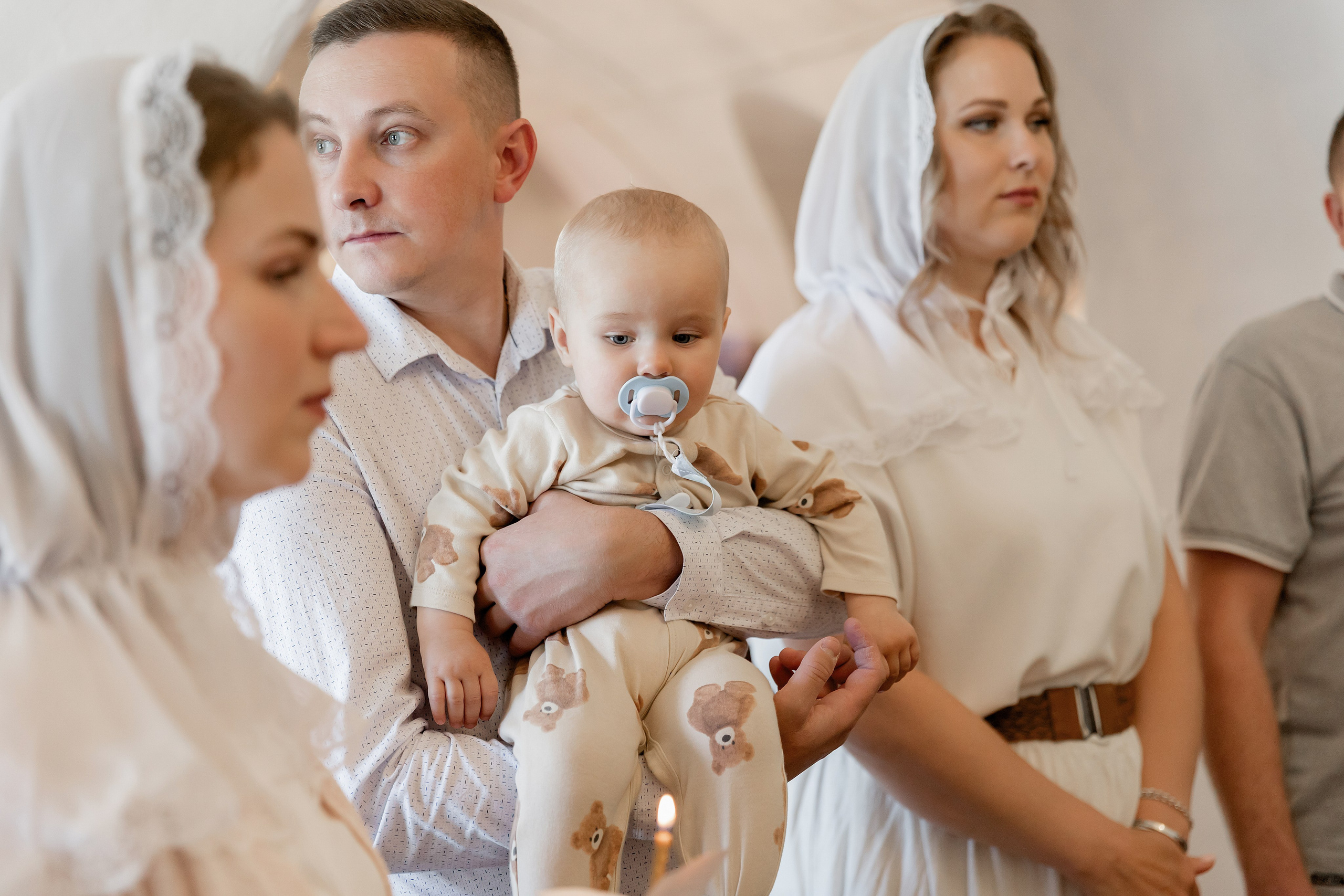 Крещение Мишки в Храме Воскресения Христова со Стадища. Свадебный фотограф в Пскове и Санкт-Петербурге | Анна Голикова