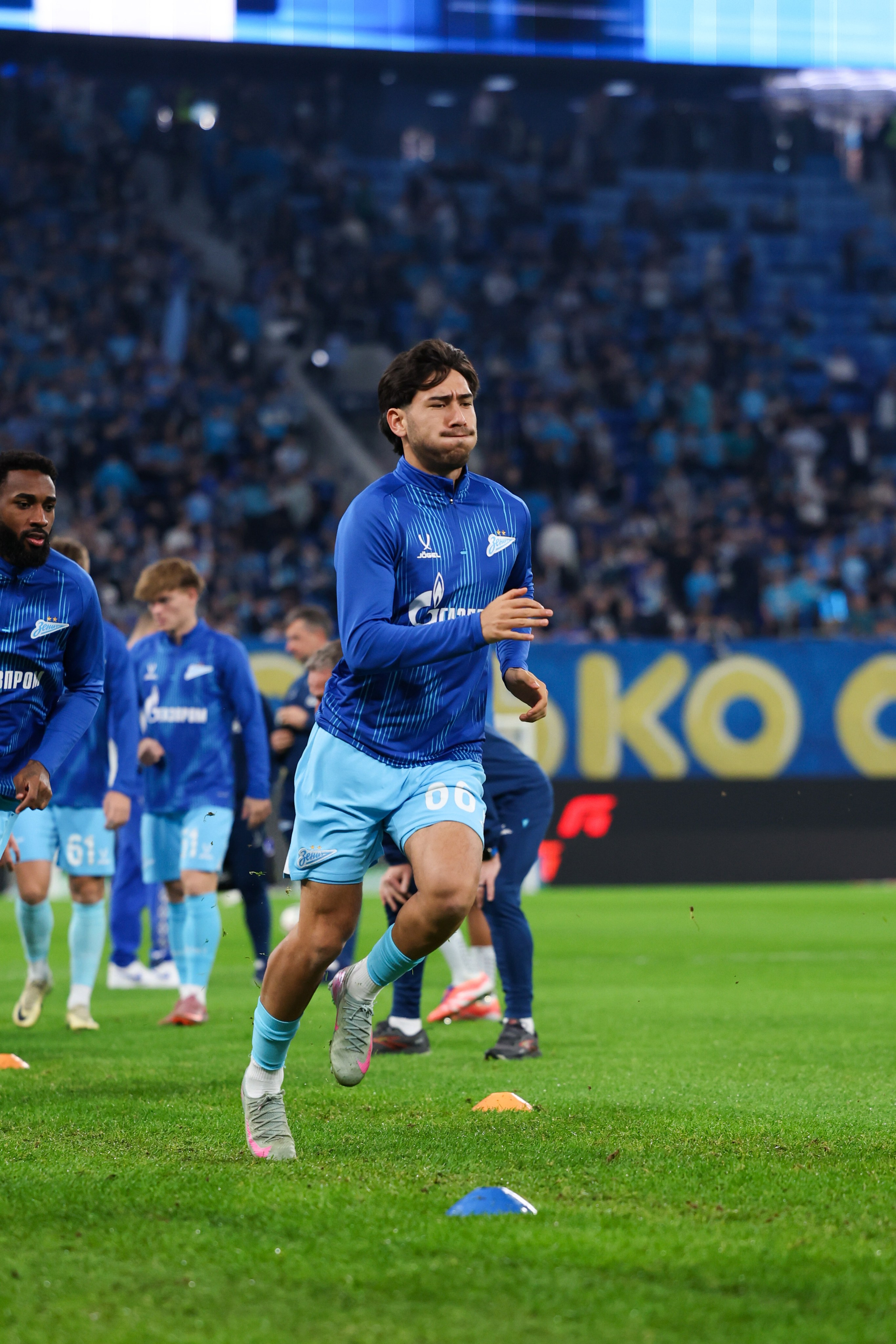 ФК «Зенит — ФК «Динамо» Москва 05.11.2025. Спортивный и репортажный фотограф Антон Тереханов