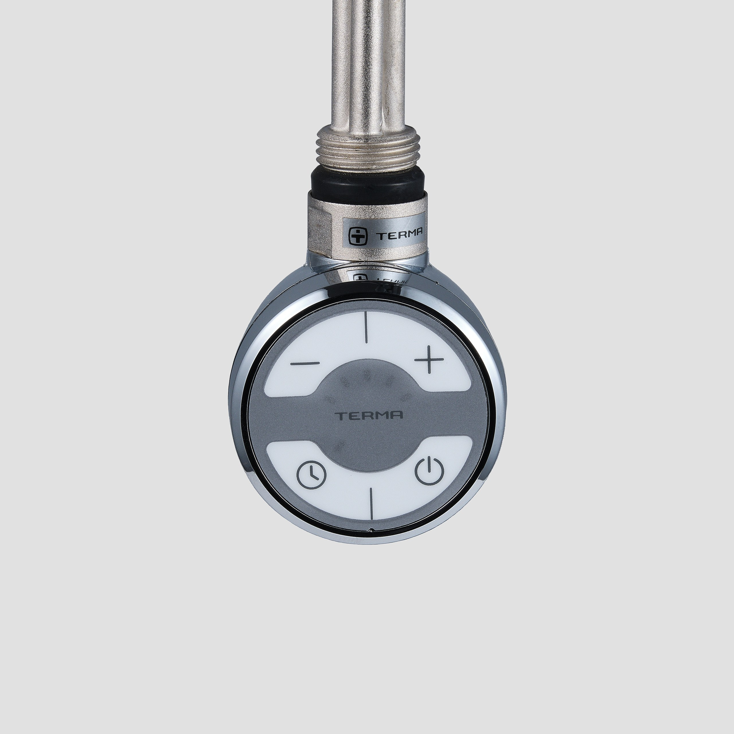 Предметные фотографии регуляторов и нагревателей для отопительных приборов