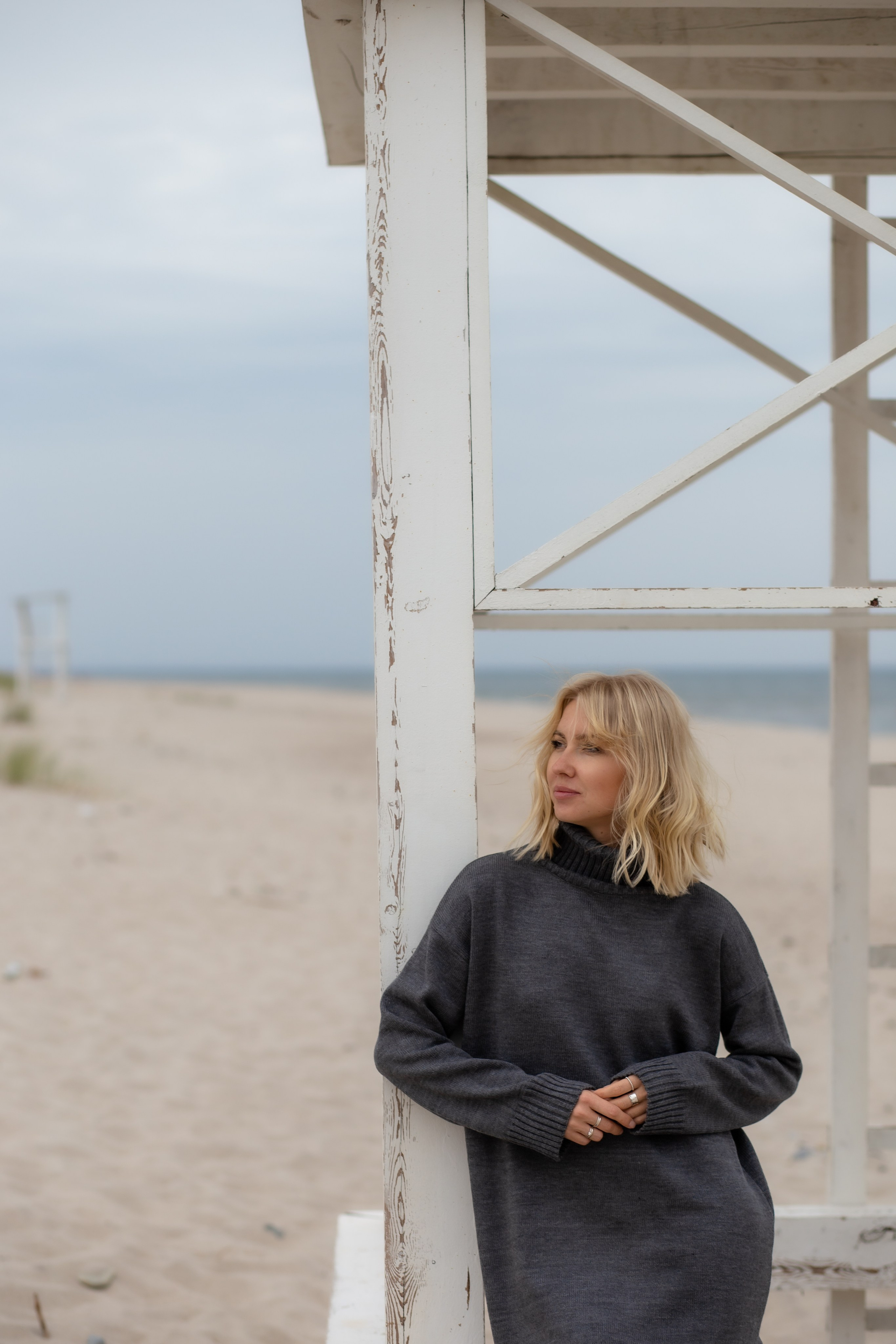 Вера в Янтарном. Перед дождем. Фотограф в Калининграде Решетникова Алина