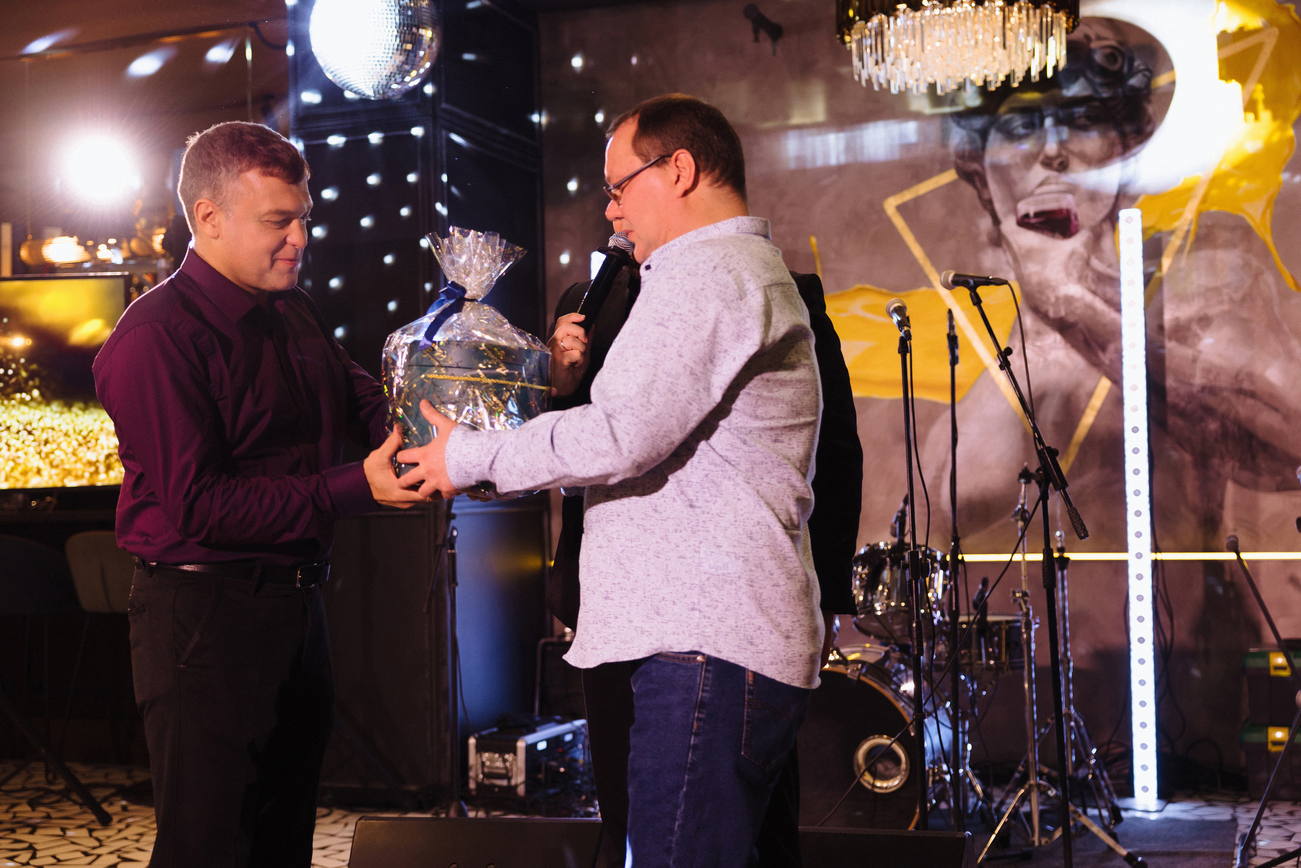 Фотограф на день рождения во Владивостоке. Фотограф во Владивостоке Антон Блохин