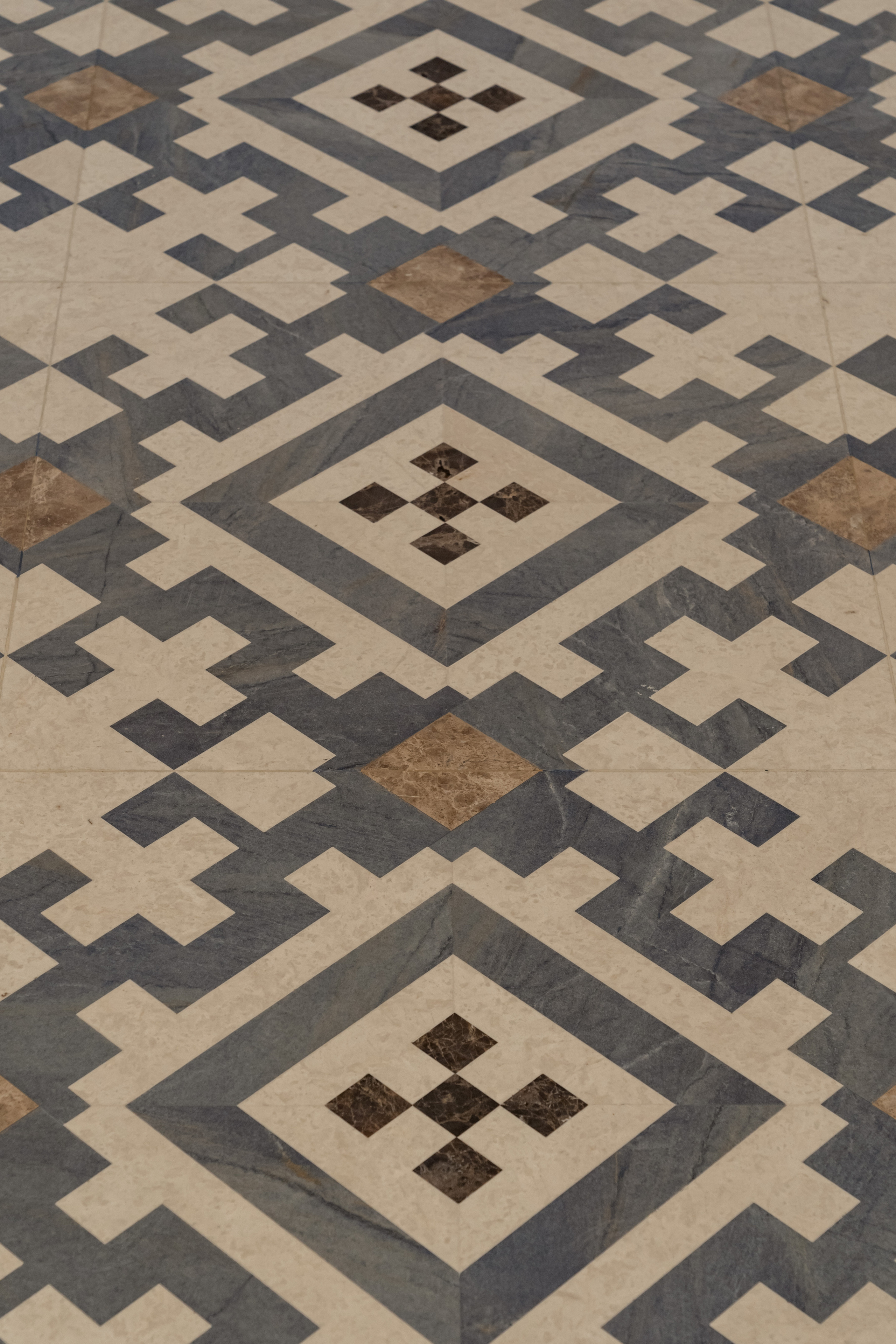 Пятизвёздочный отель VLADIVOSTOK Grand Hotel & SPA. Wedding and family photographer in Vladivostok Anton Blokhin