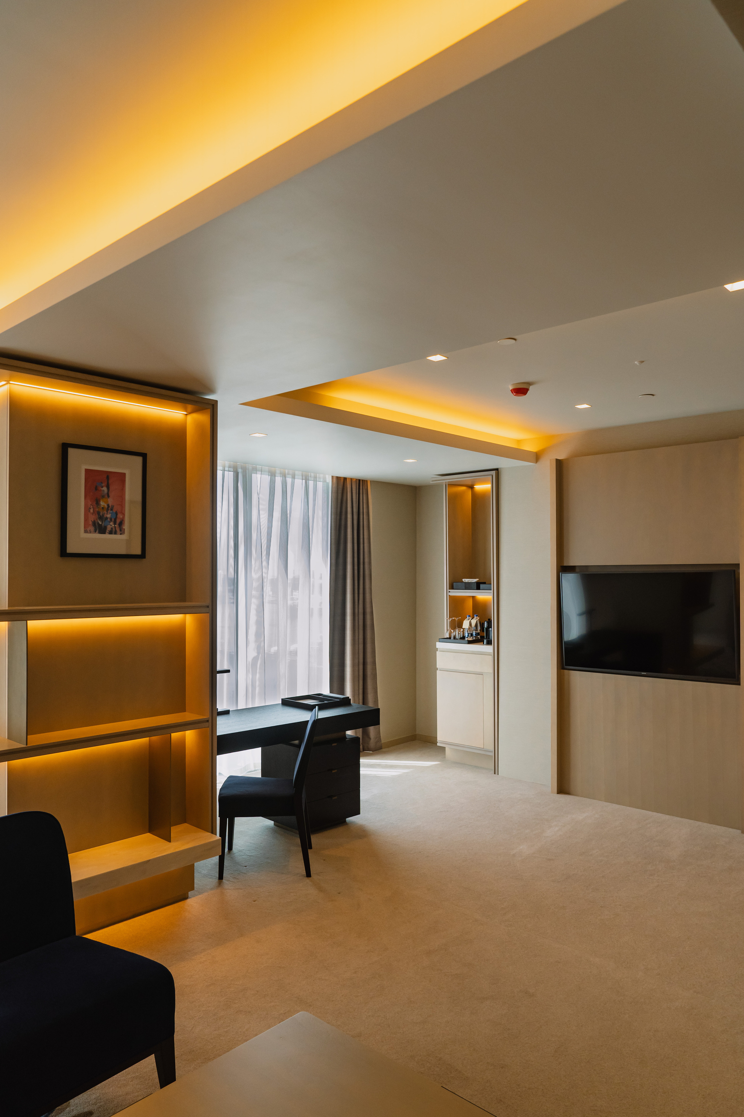 Пятизвёздочный отель VLADIVOSTOK Grand Hotel & SPA. Wedding and family photographer in Vladivostok Anton Blokhin