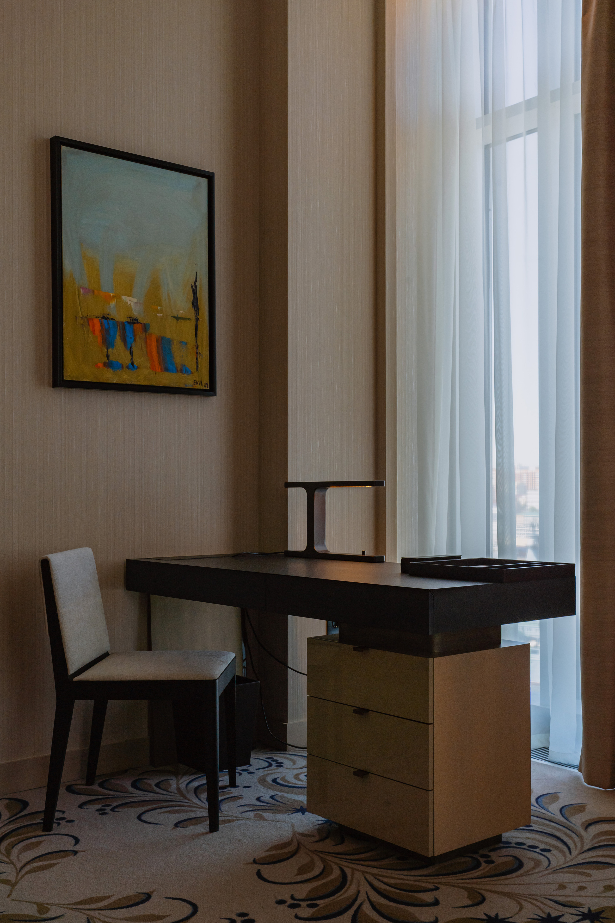 Пятизвёздочный отель VLADIVOSTOK Grand Hotel & SPA. Wedding and family photographer in Vladivostok Anton Blokhin