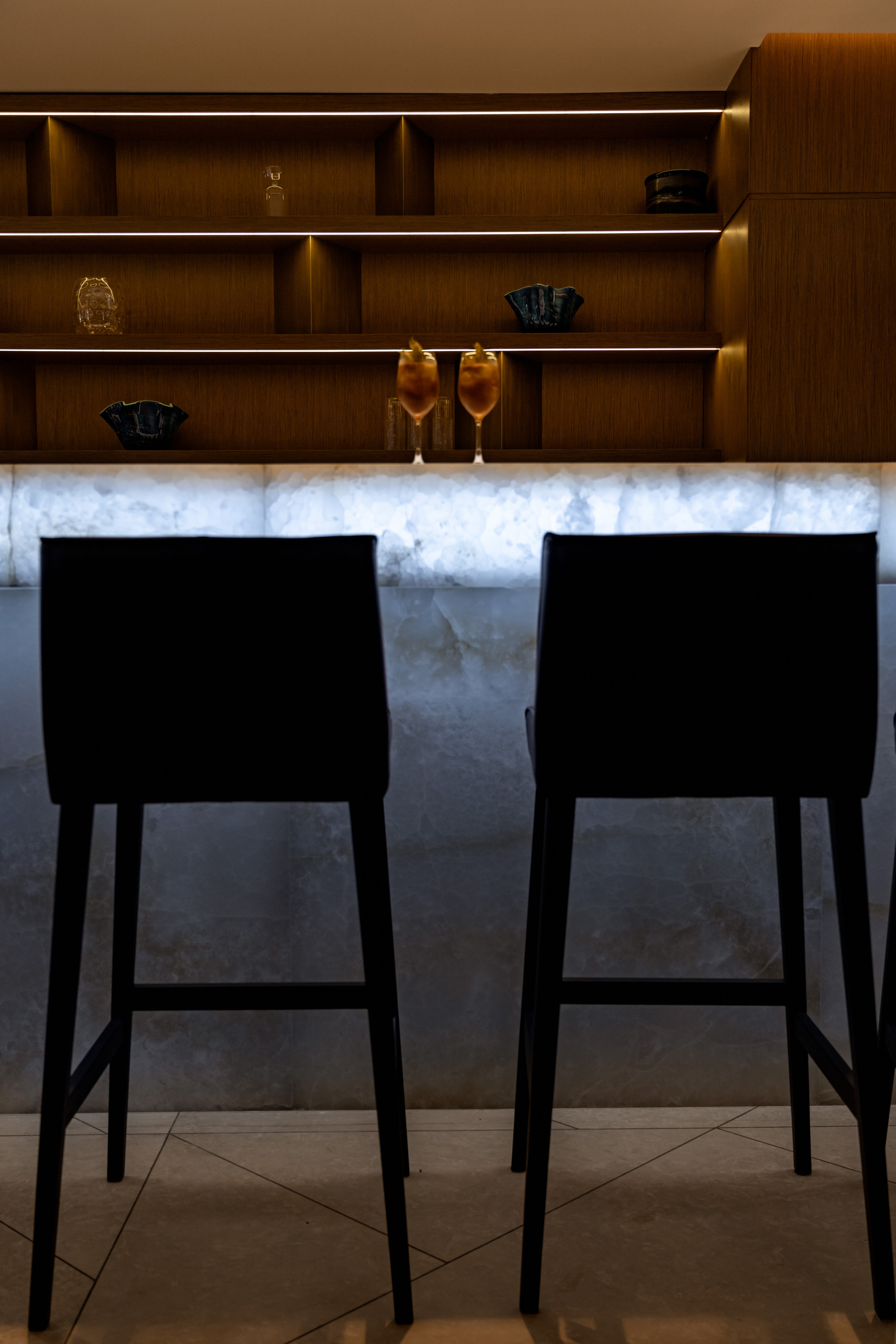 Пятизвёздочный отель VLADIVOSTOK Grand Hotel & SPA. Wedding and family photographer in Vladivostok Anton Blokhin