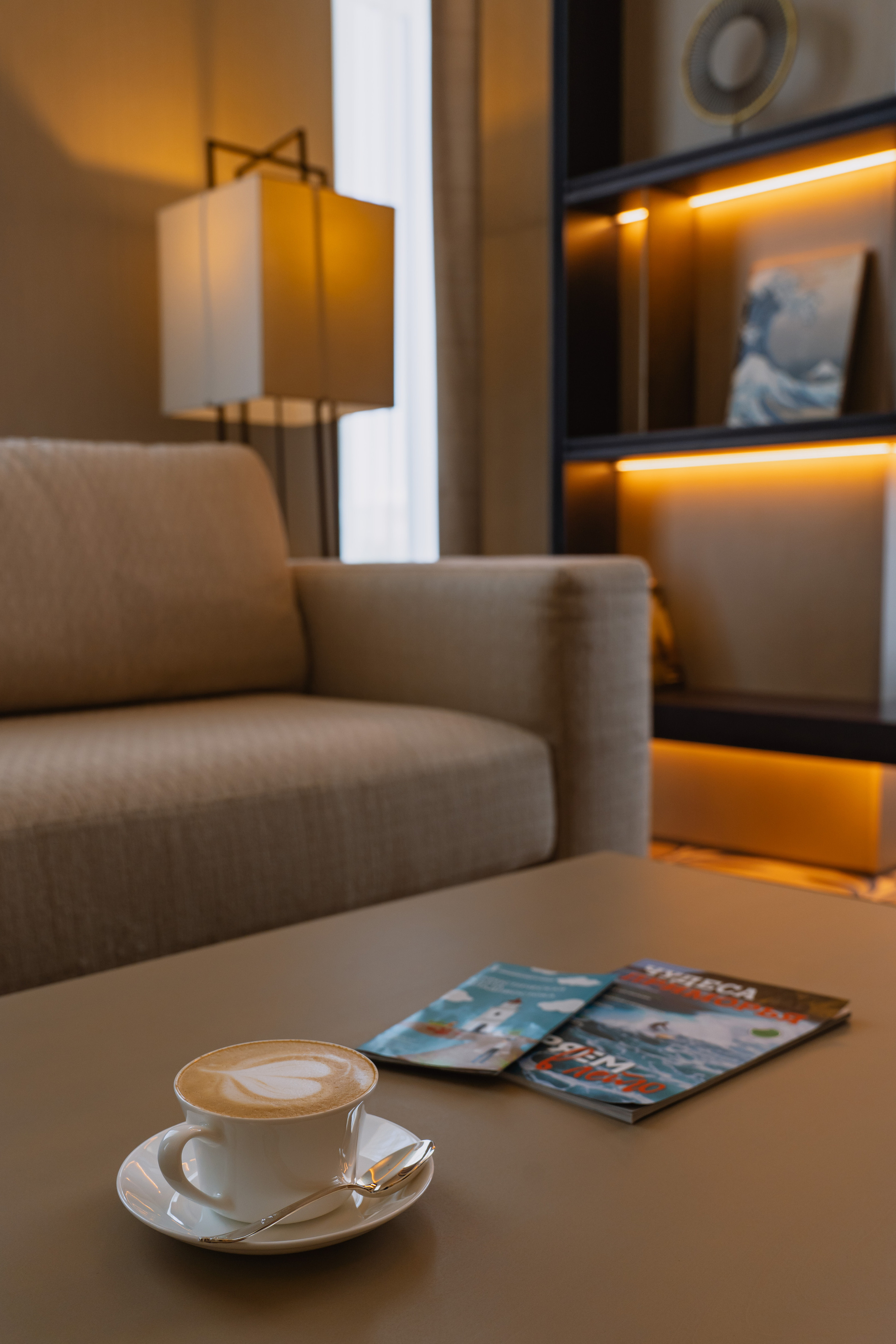 Пятизвёздочный отель VLADIVOSTOK Grand Hotel & SPA. Wedding and family photographer in Vladivostok Anton Blokhin