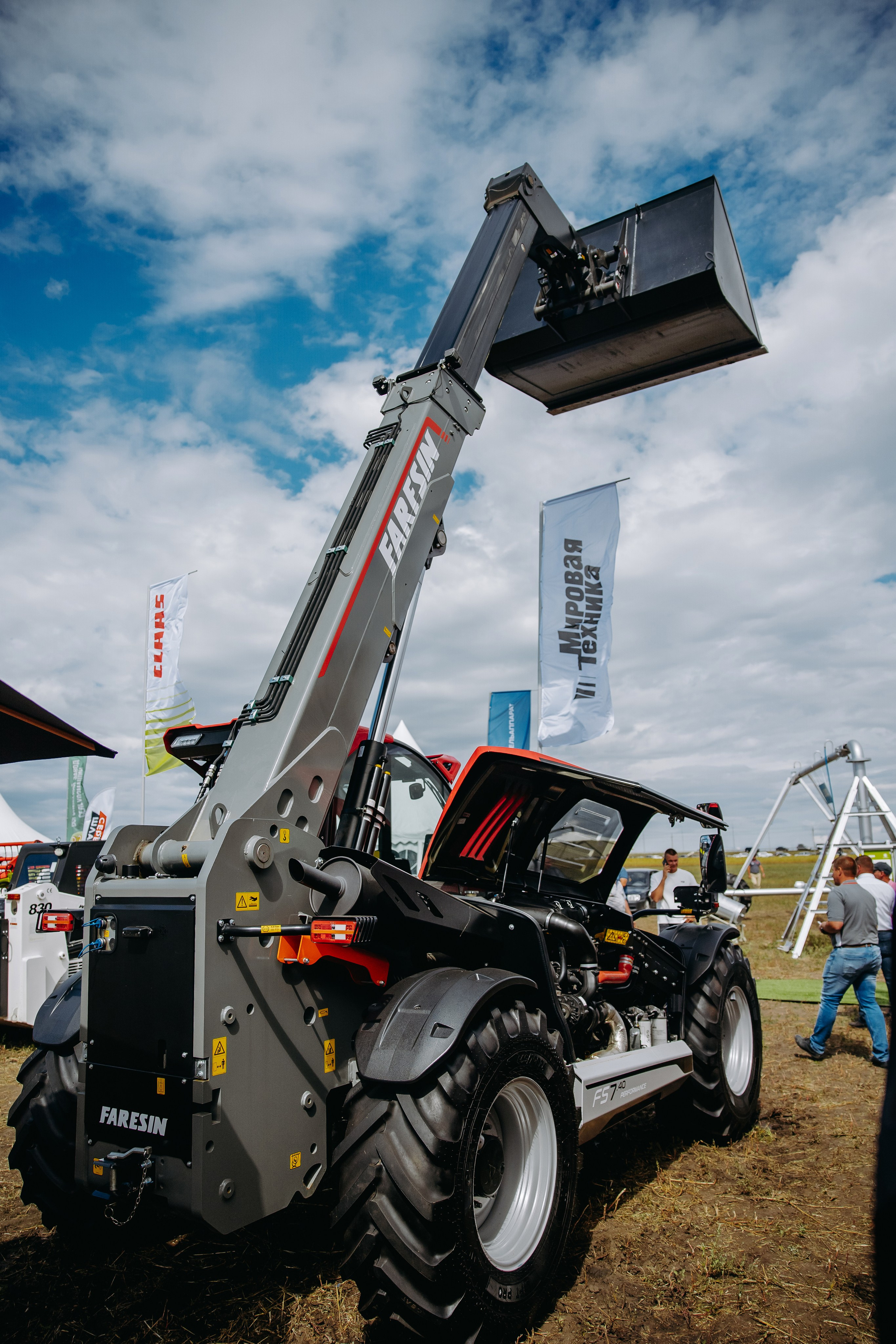 Мировая Техника — День поля. Фотограф в Саратове Александр Кухаренко. И не только в Саратове :)