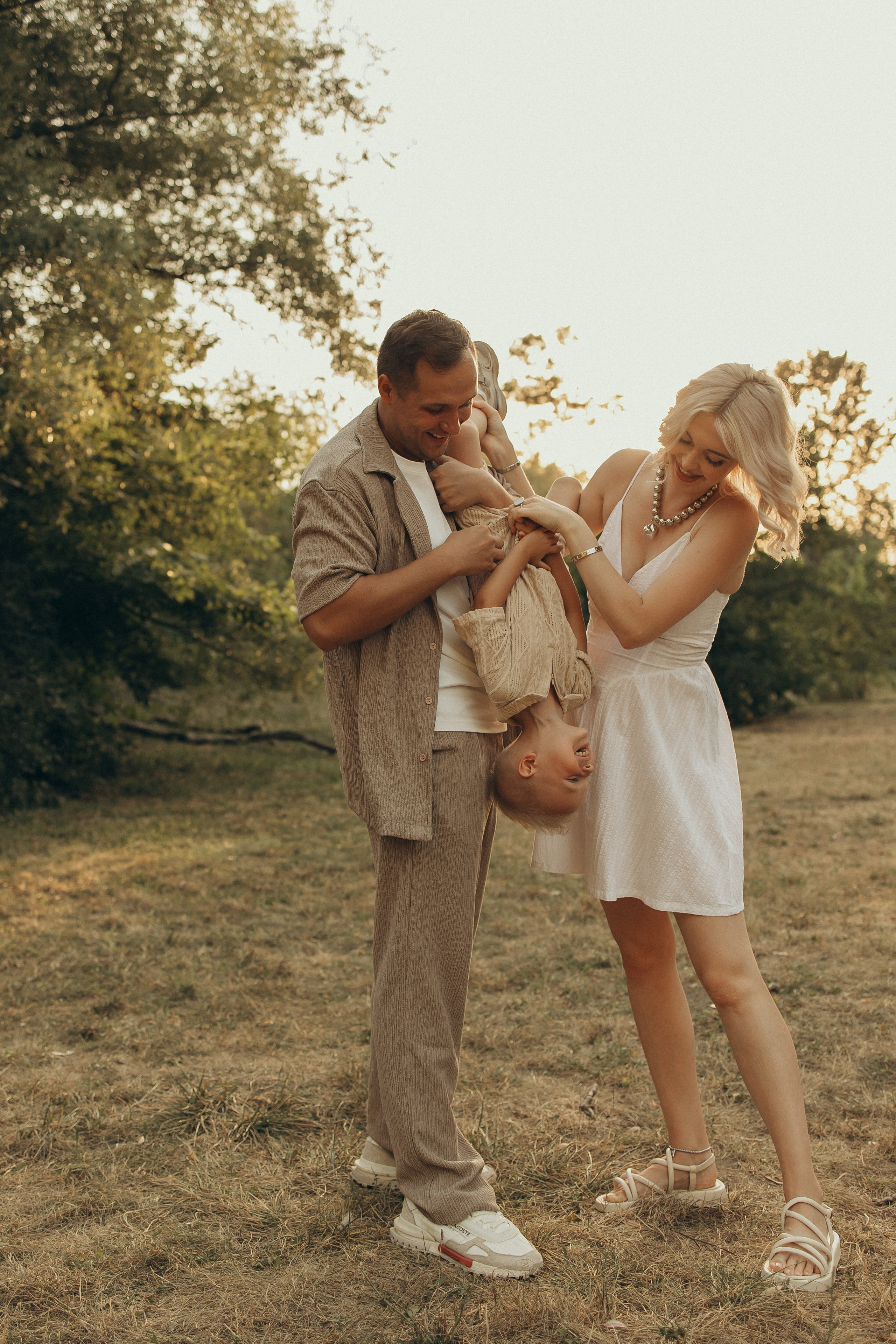 Андрей, Настя и Лев — дендрарий. Семейный фотограф в Краснодаре Храмова Анна