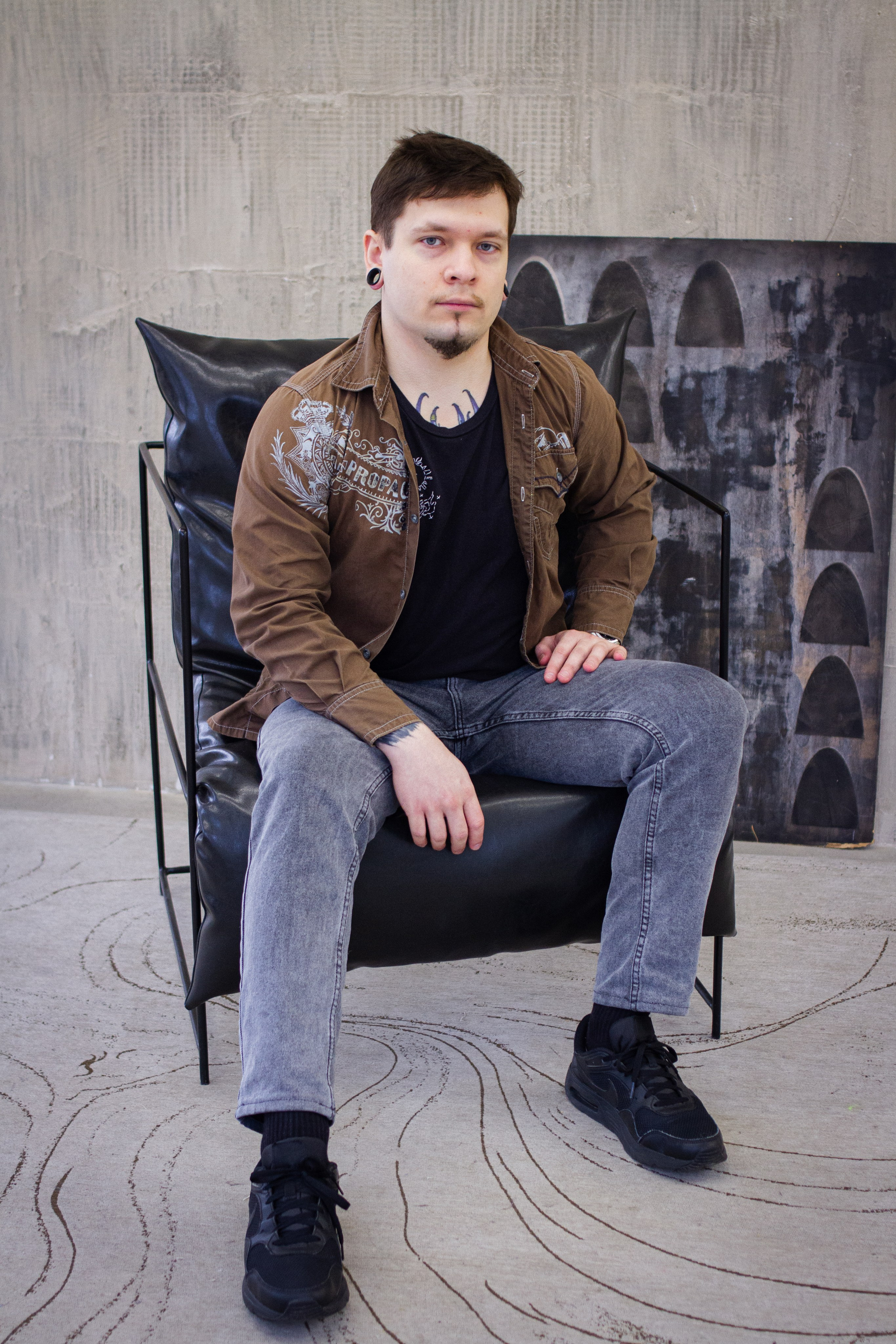 Владислав. Главная