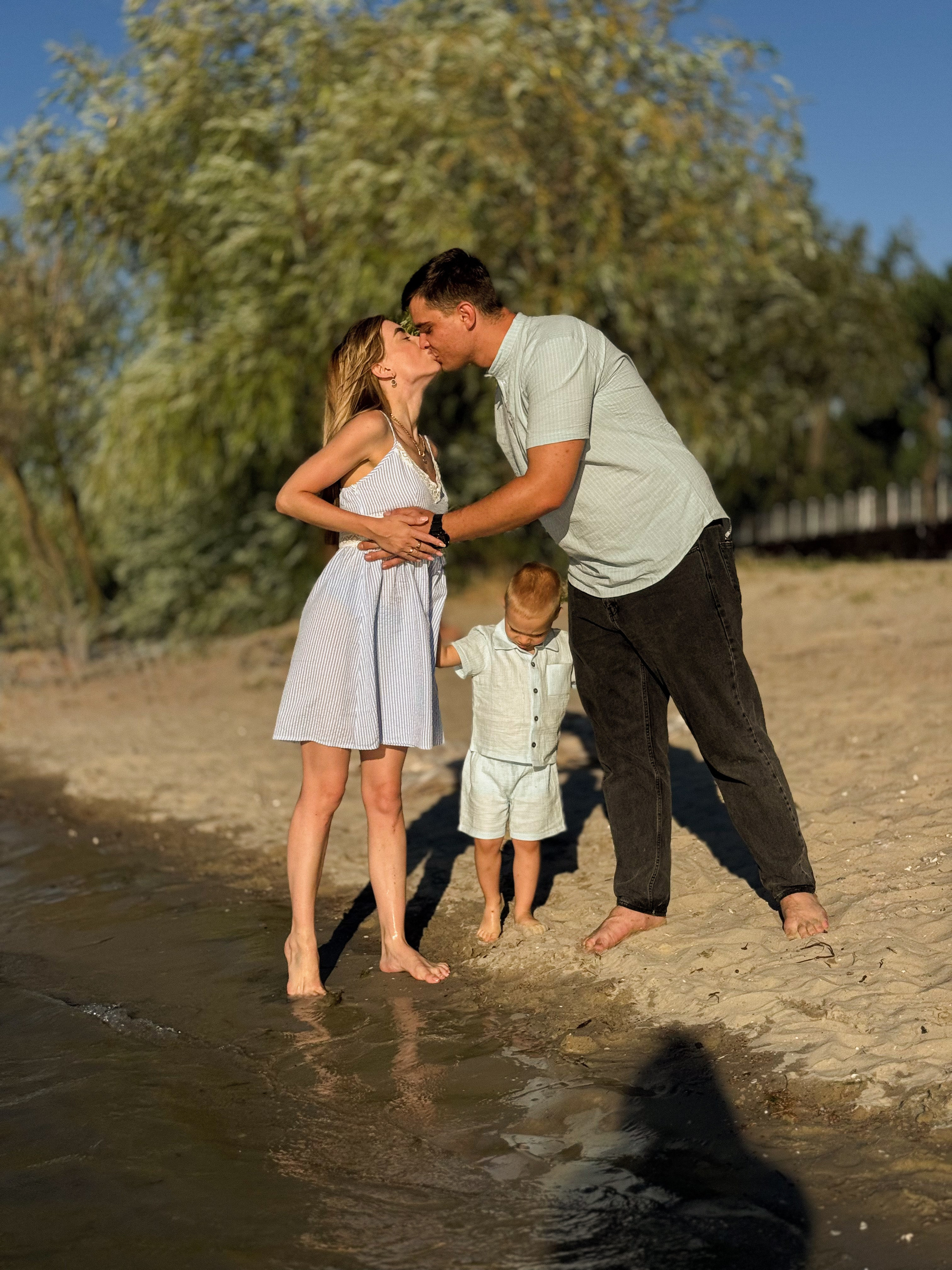 LOVE STORY. Мобильный фотограф рилсмейкер в Ростове-на-Дону Пипаш Екатерина