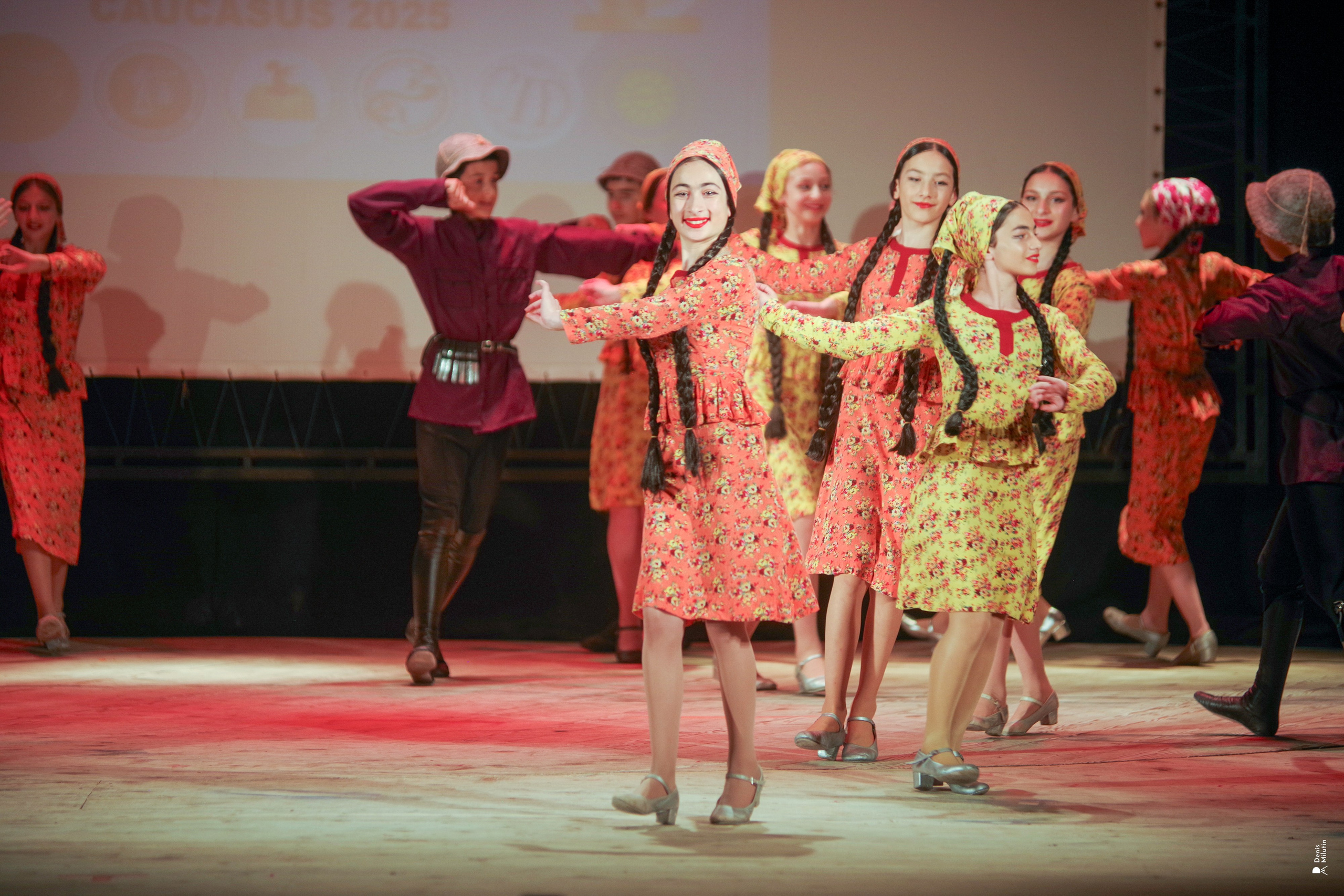 Танцы в прекрасном Они. Портретный фотограф Денис Милютин