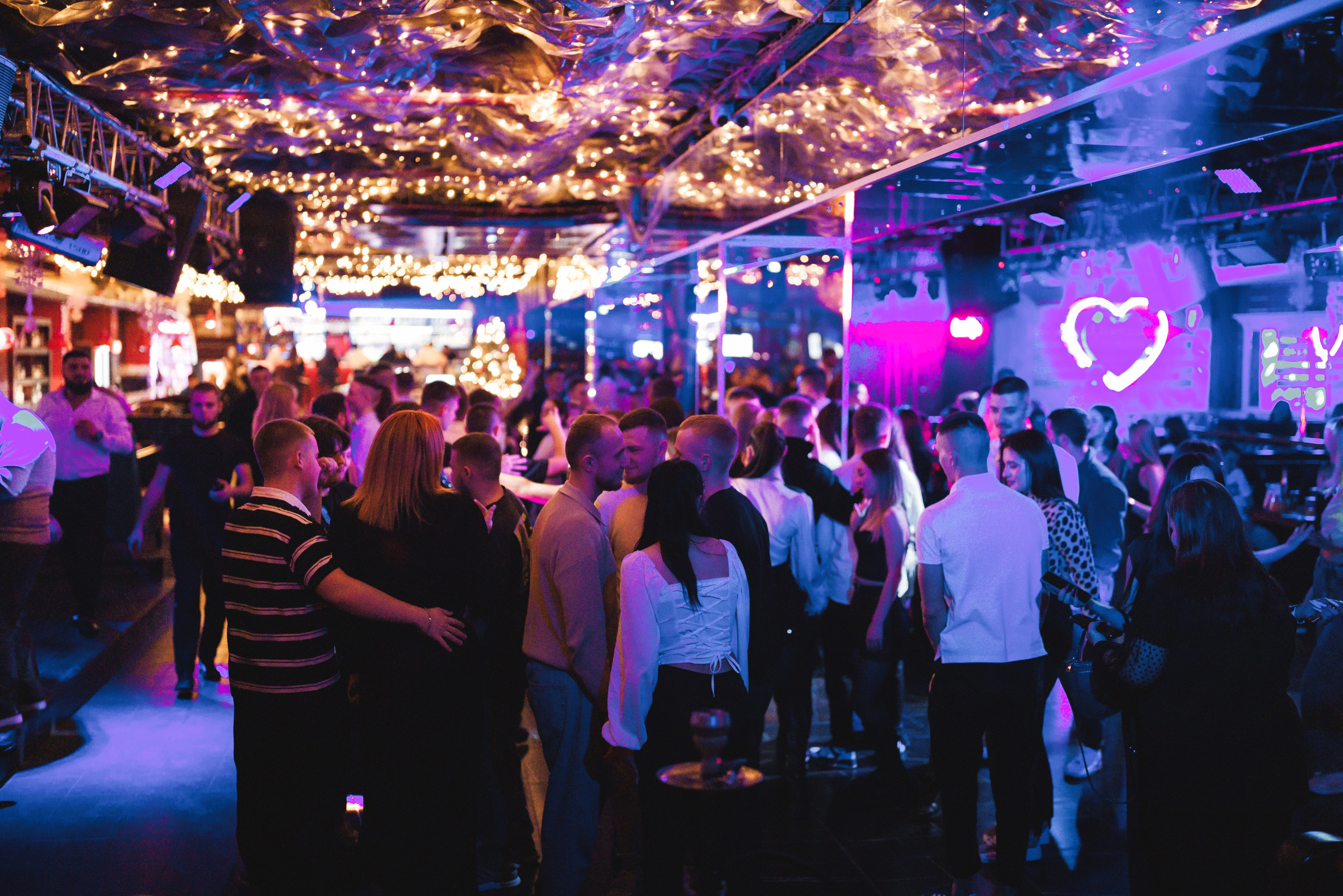 Клубный репортаж. Фотограф Олег Сотник